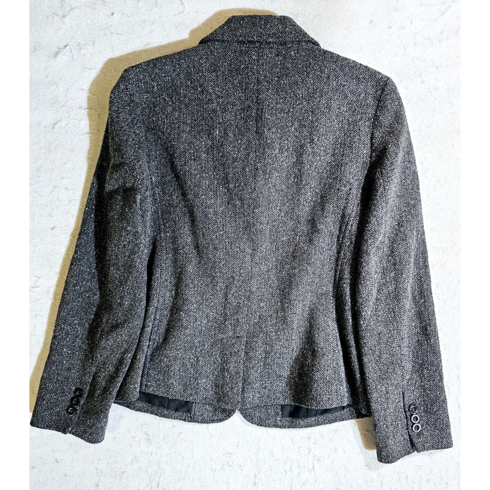 Vintage VINTAGE L.L. Bean Blazer Women’s Wool Blend 3-Button Gray Regular M Short Sleeve Long Sleeve Coat/Blazer Style 90s Century? Size M / US 6-8 / IT 42-44 - 7 Thumbnail