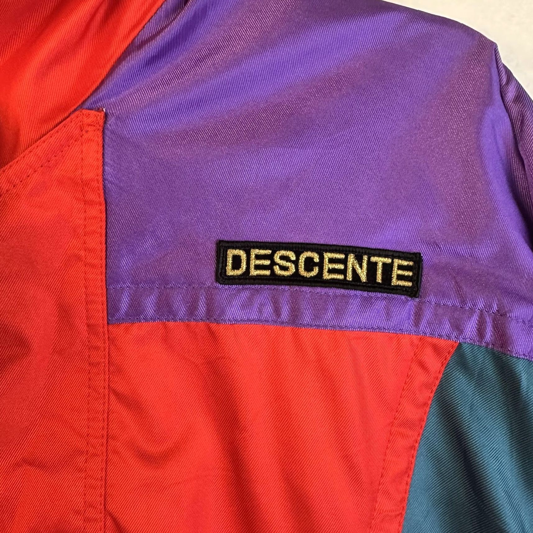 Vintage VINTAGE Descente Jacket Mens 52 Red Purple Entrant SC Ski Snow Stowaway Hood 90s Size US L / EU 52-54 / 3 - 5 Thumbnail