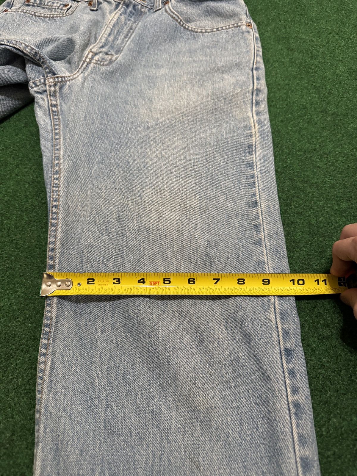 Levi's Vintage Clothing Vintage Levi’s 550 Relaxed Light Wash 32x34 Grunge Jeans Size US 32 / EU 48 - 8 Thumbnail
