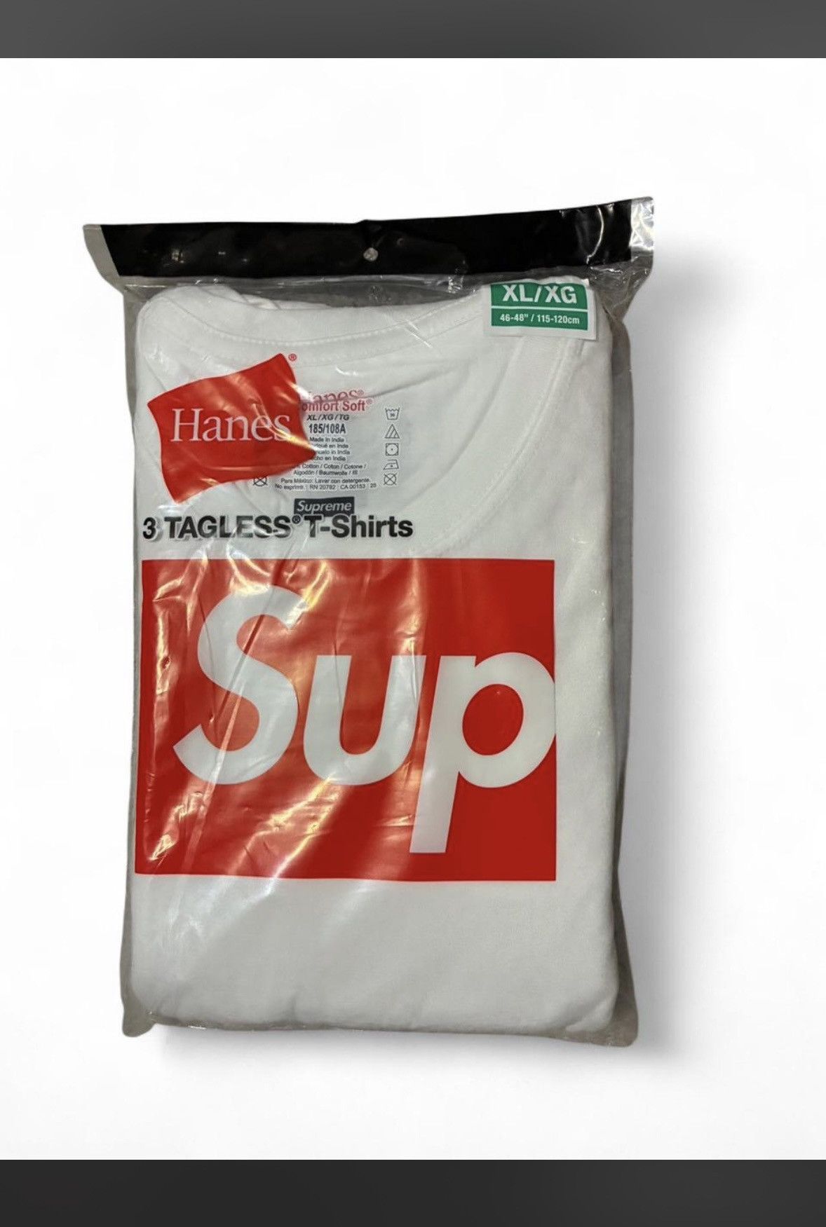 Hanes × Supreme Supreme x Hanes Tagless Tees White (3 Pack) Size US XL / EU 56 / 4 - 2 Thumbnail