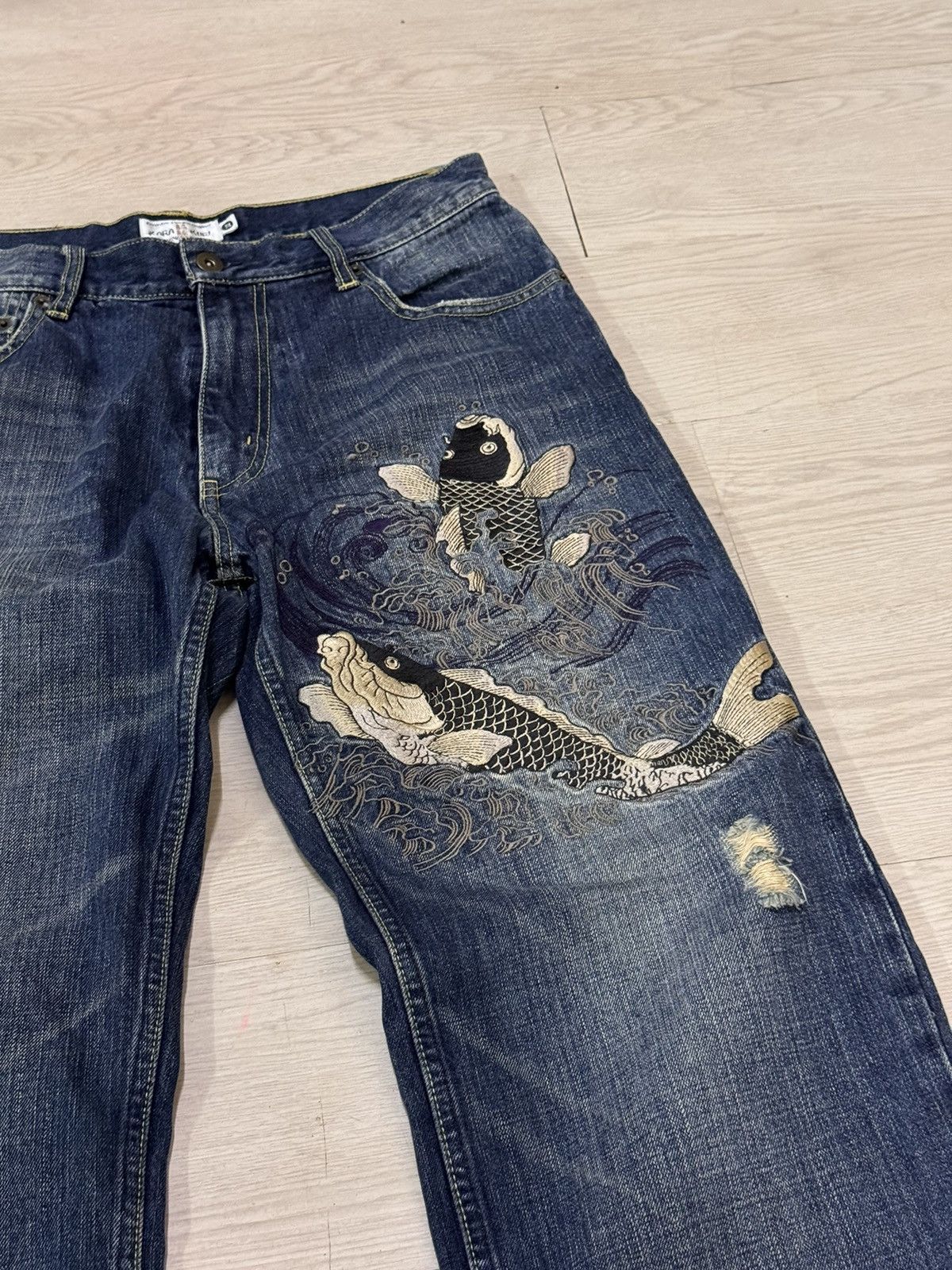 Japanese Brand Koi Pond Sukajan Japan Jeans Embroidered 32 Size US 32 / EU 48 - 1 Thumbnail