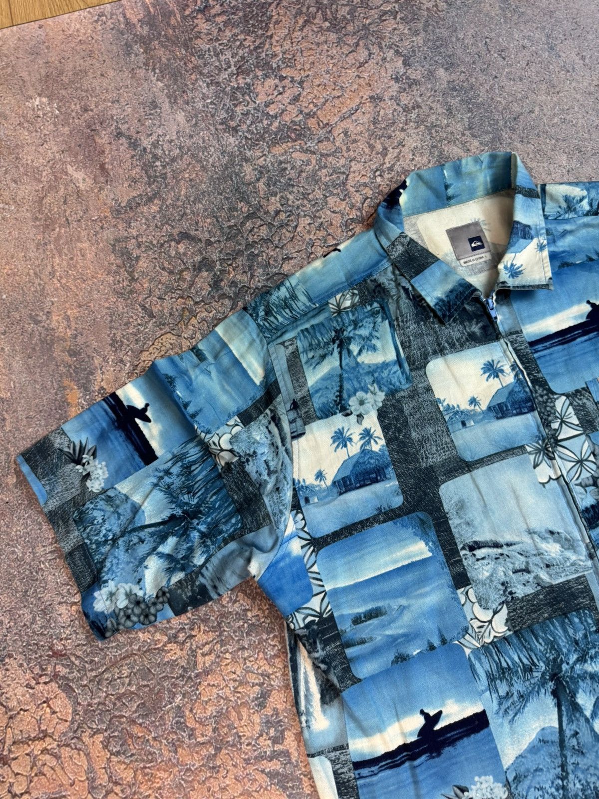 Quiksilver Y2K Vintage Quiksilver Button-Up Shirt Mens L Blue Shirt Size US L / EU 52-54 / 3 - 5 Thumbnail