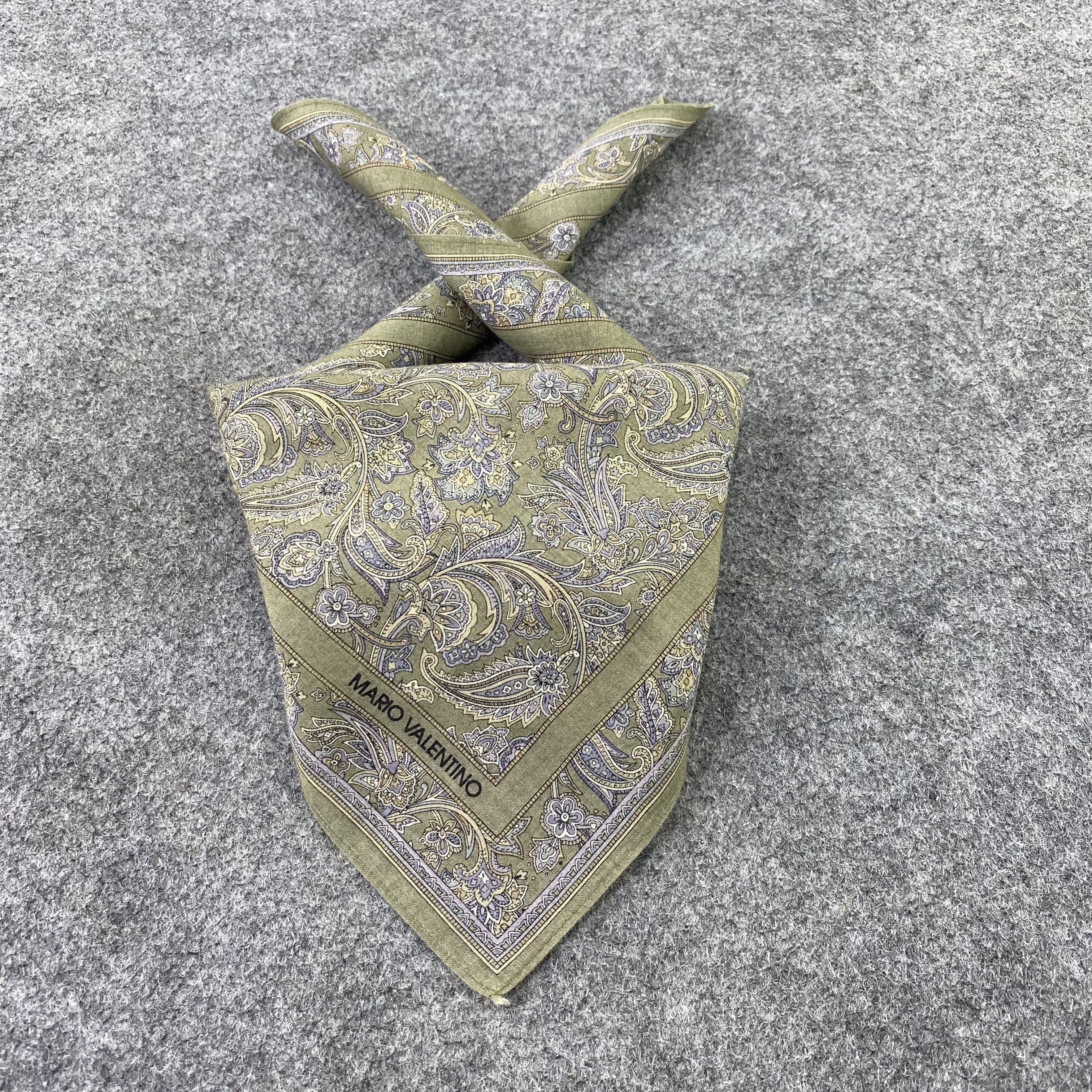 Mario Valentino MARIO VALENTINO handkerchief bandana paisley design-B922 Size ONE SIZE - 2 Thumbnail