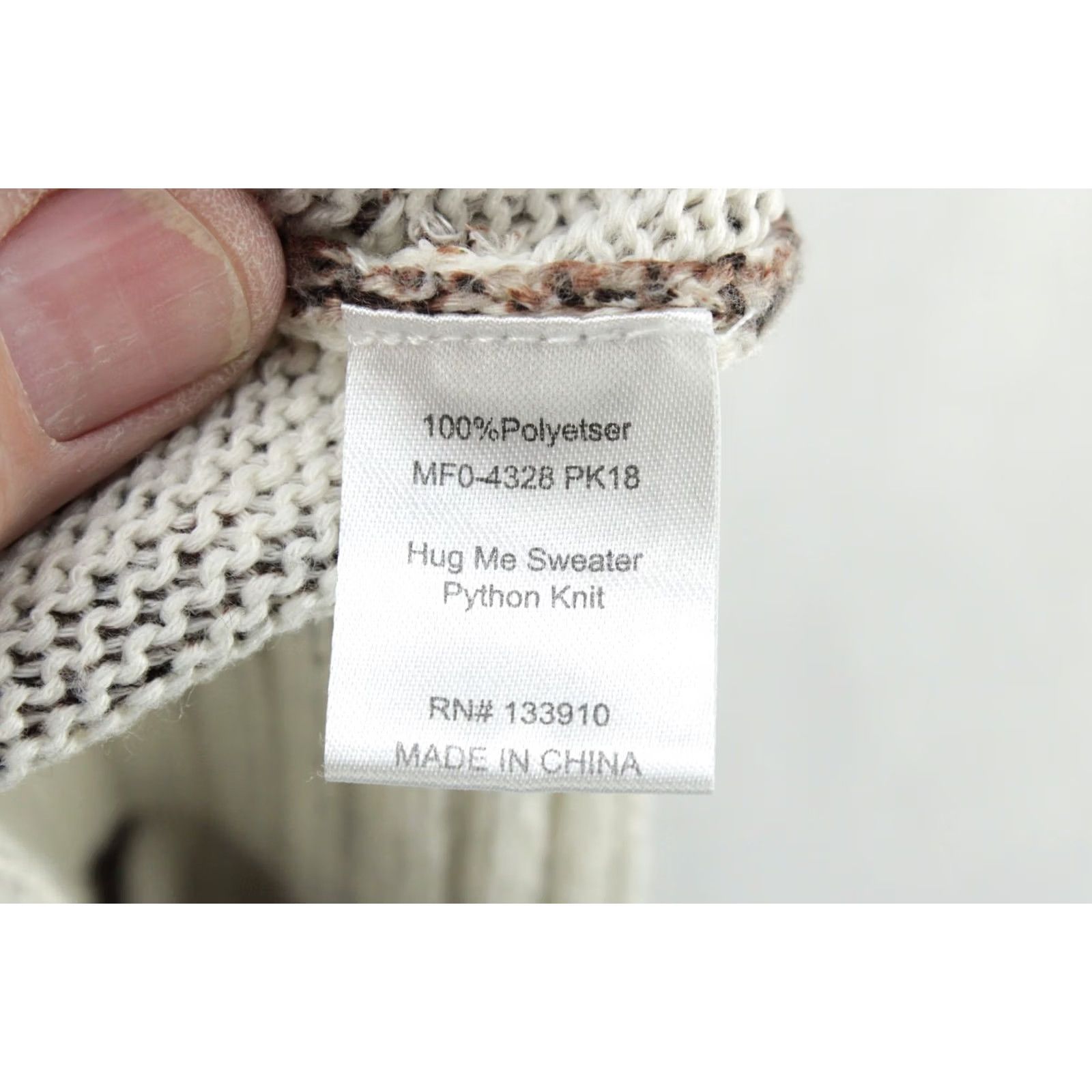Show Me Your MuMu Show Me Your Mumu Sweater Womens M Hug Me Python Print Oversized Knit Snake Beige V-Neck Pullover/Sweater, All Seasons, Casual Womens, Regular Fit Size M / US 6-8 / IT 42-44 - 5 Thumbnail