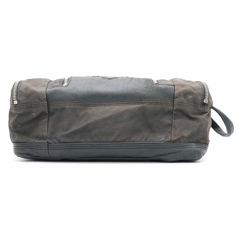 Chrome Hearts Chrome Hearts Dagger Zip Toiletry Duffle Bag Size ONE SIZE - 6 Thumbnail