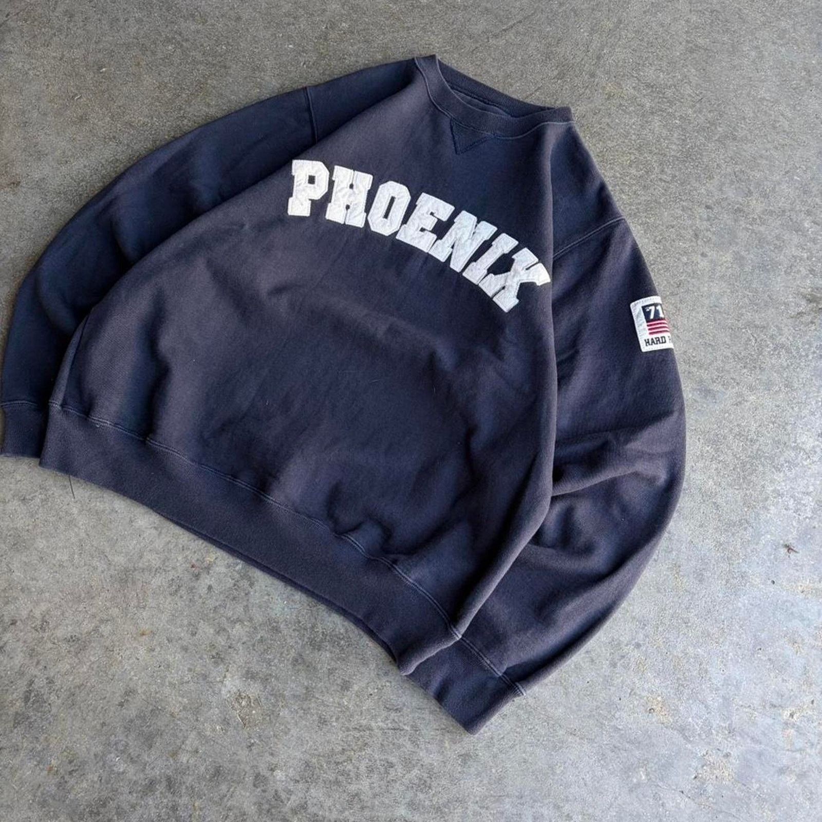 Hard Rock Cafe 2000s pheonix hard rock cafe crewneck Size US L / EU 52-54 / 3 - 2 Thumbnail