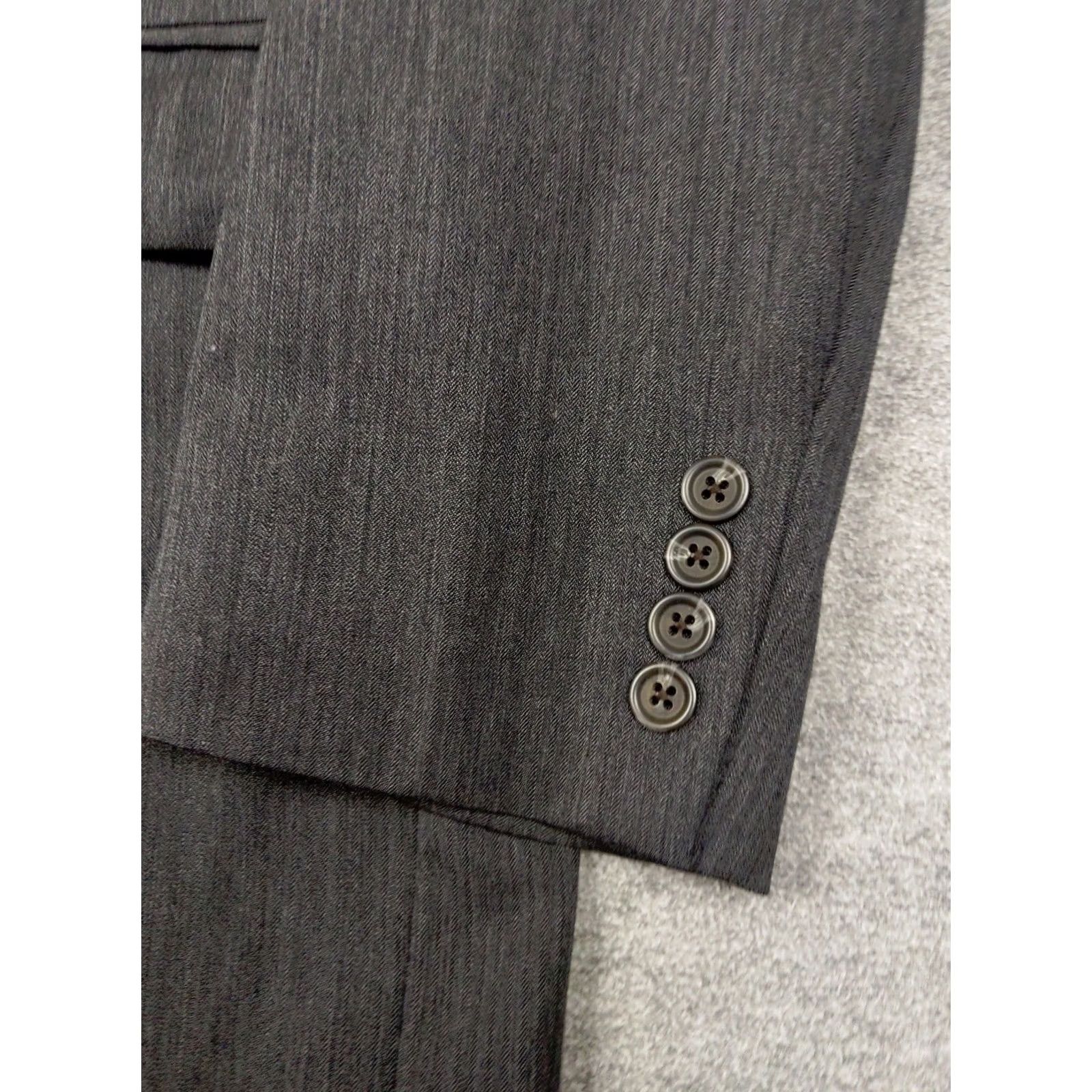 Ralph Lauren VINTAGE Ralph Lauren Chaps Men 44L Gray Herringbone Wool Blazer Jacket Blazer Notch Lapel 2 Button 4-Button Single-Breasted Fall Winter Mens Size 44R - 2 Thumbnail