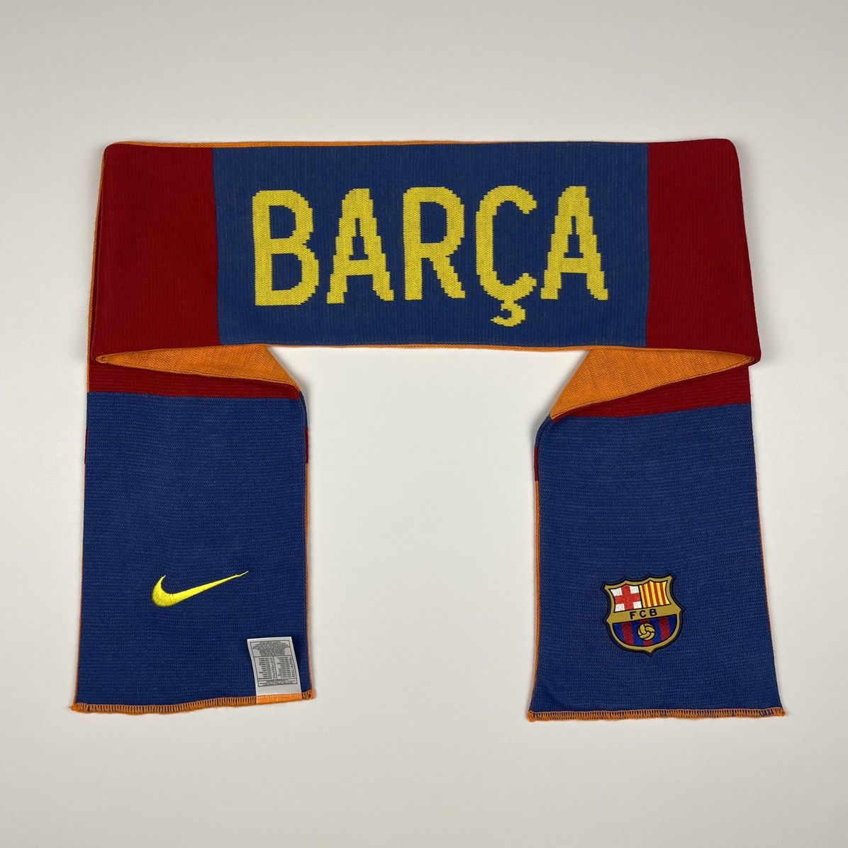 Nike Vintage Nike FC Barcelona Barca Scarf Size ONE SIZE - 4 Thumbnail