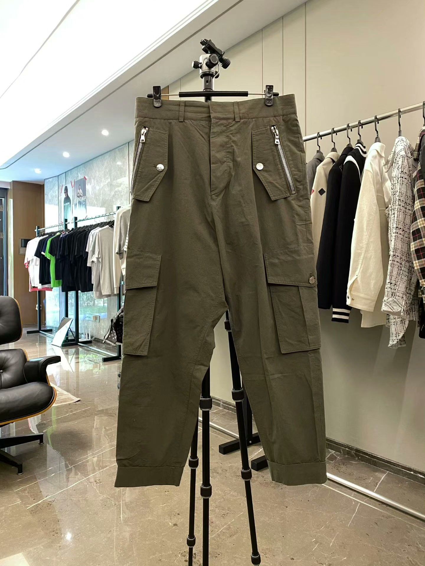 Balmain Balmain Beige Casual Pants M Men Size US 32 / EU 48 - 1 Thumbnail