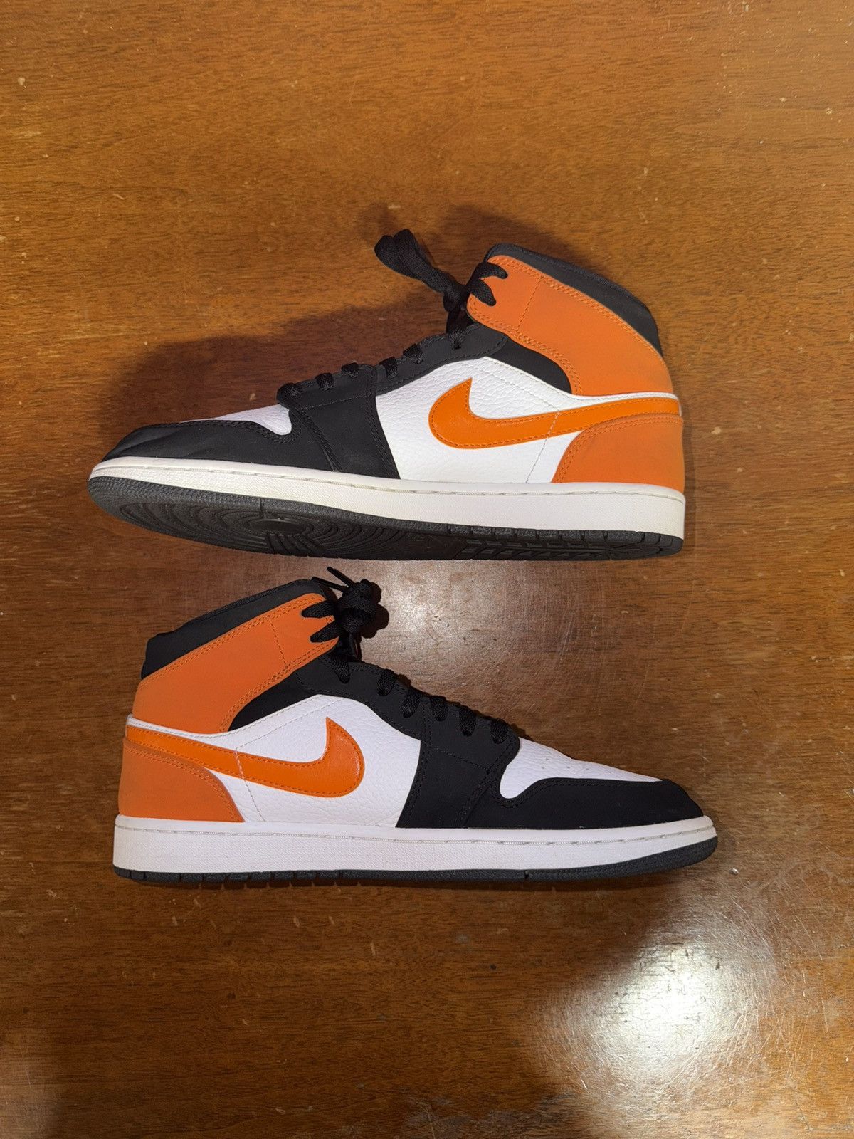 Nike Air Jordan 1 Mid Shattered Backboard size 11 Size US 11 / EU 44 - 2 Thumbnail