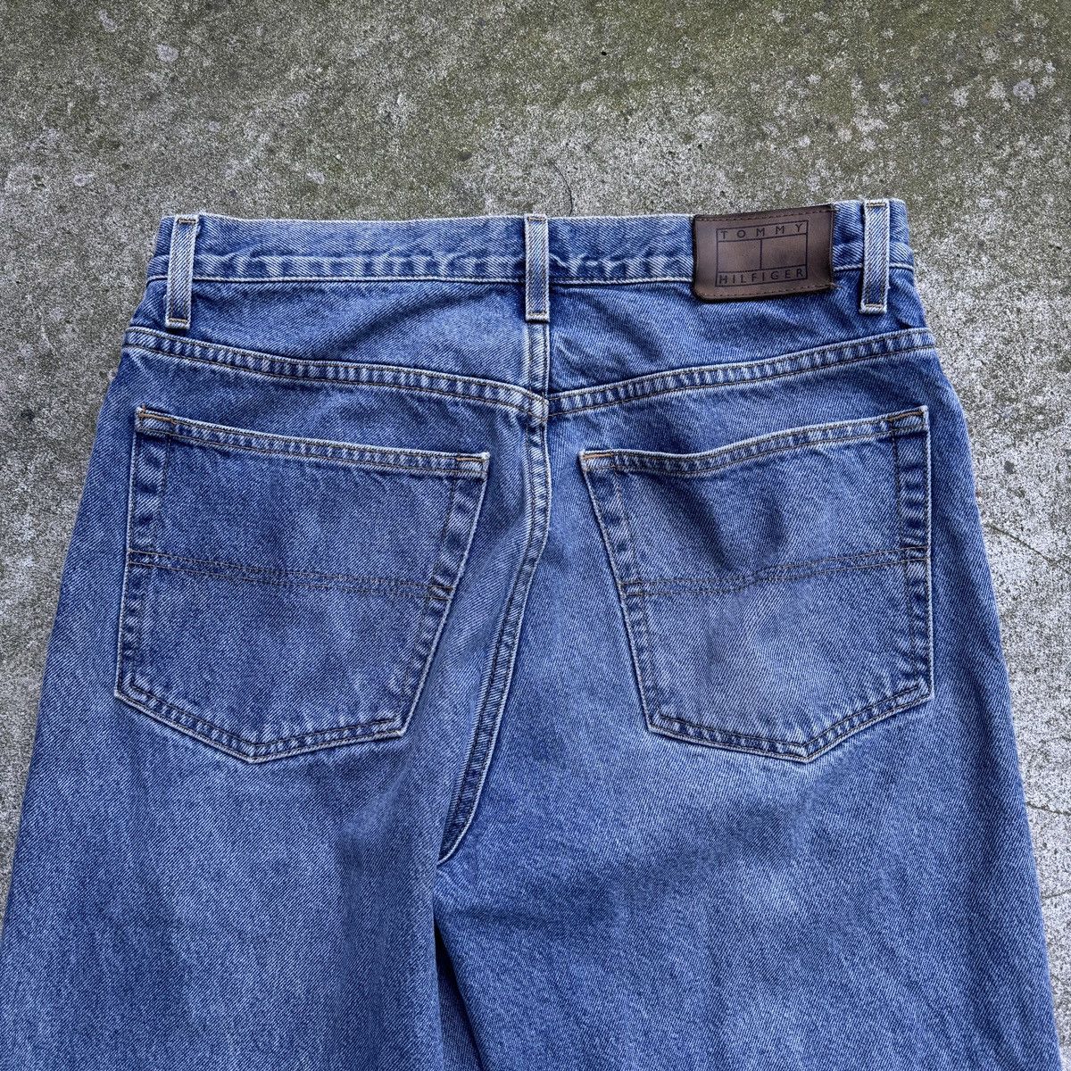 Vintage Thrashed Faded Distressed Tommy Jeans Skater ERD Grunge Size US 33 - 7 Thumbnail