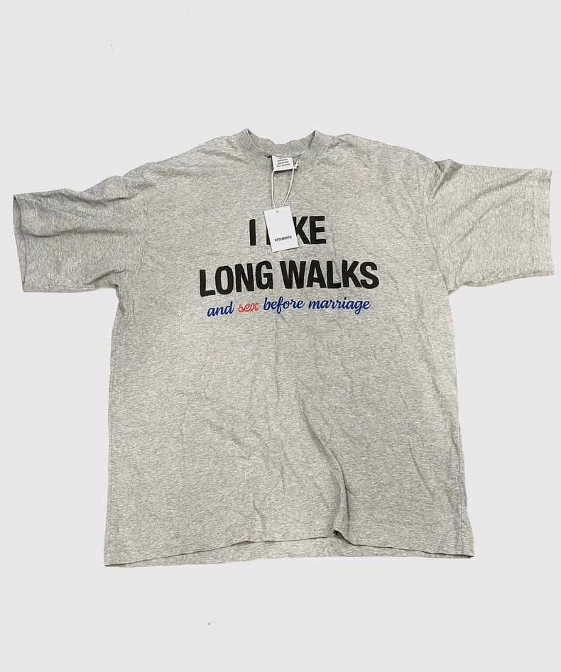Vetements Vetements Runway Grey Slogan Short Sleeve Size US S / EU 44-46 / 1 - 1 Thumbnail