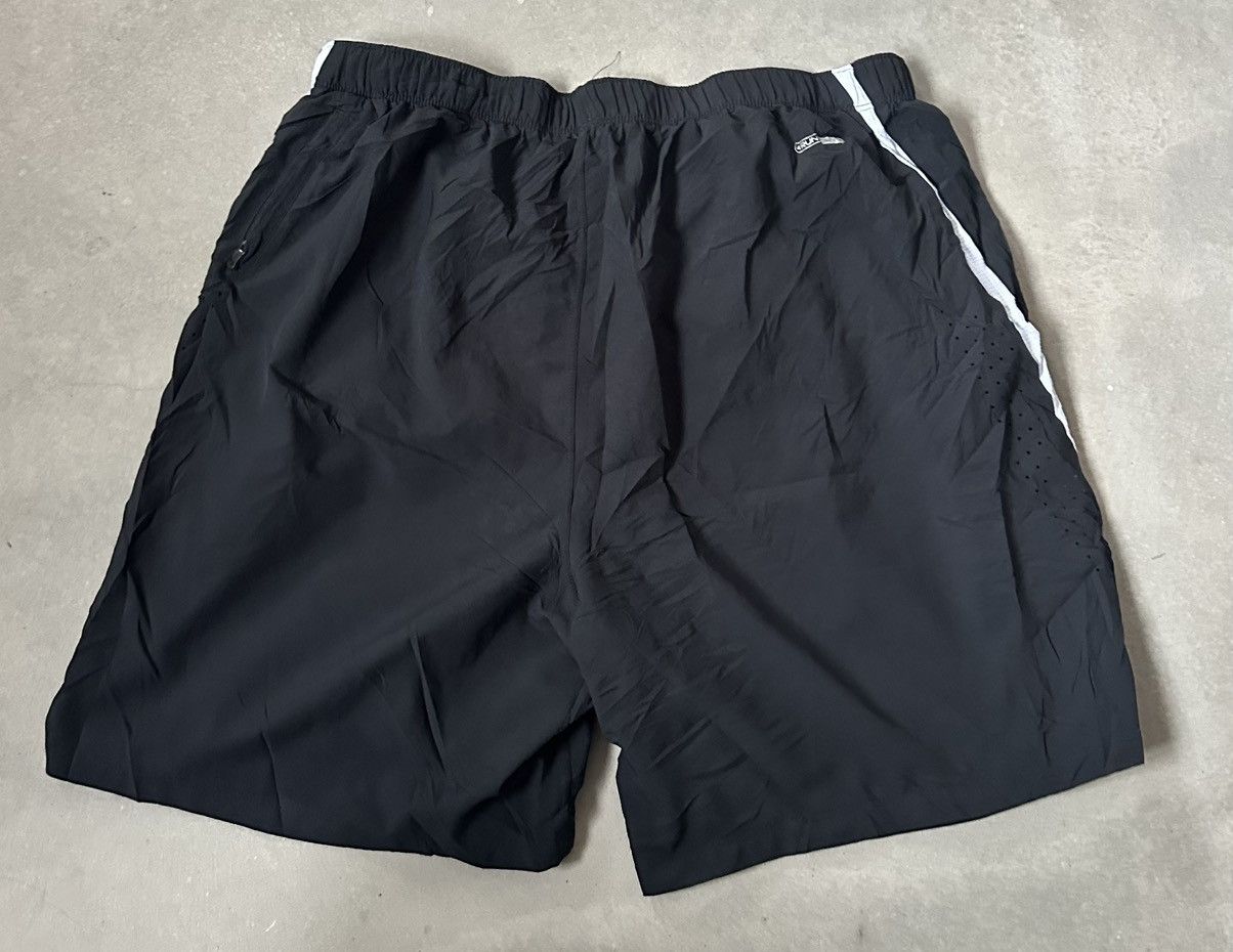 Saucony SAUCONY RUNNING SHORT Size US 32 / EU 48 - 7 Thumbnail