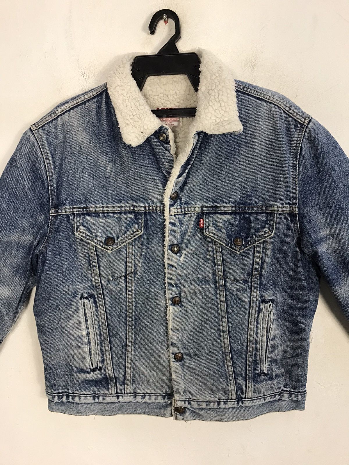 Levi's × Vintage Vintage Levi’s Jacket Sherpa Distressed Snap Button Size US L / EU 52-54 / 3 - 3 Thumbnail
