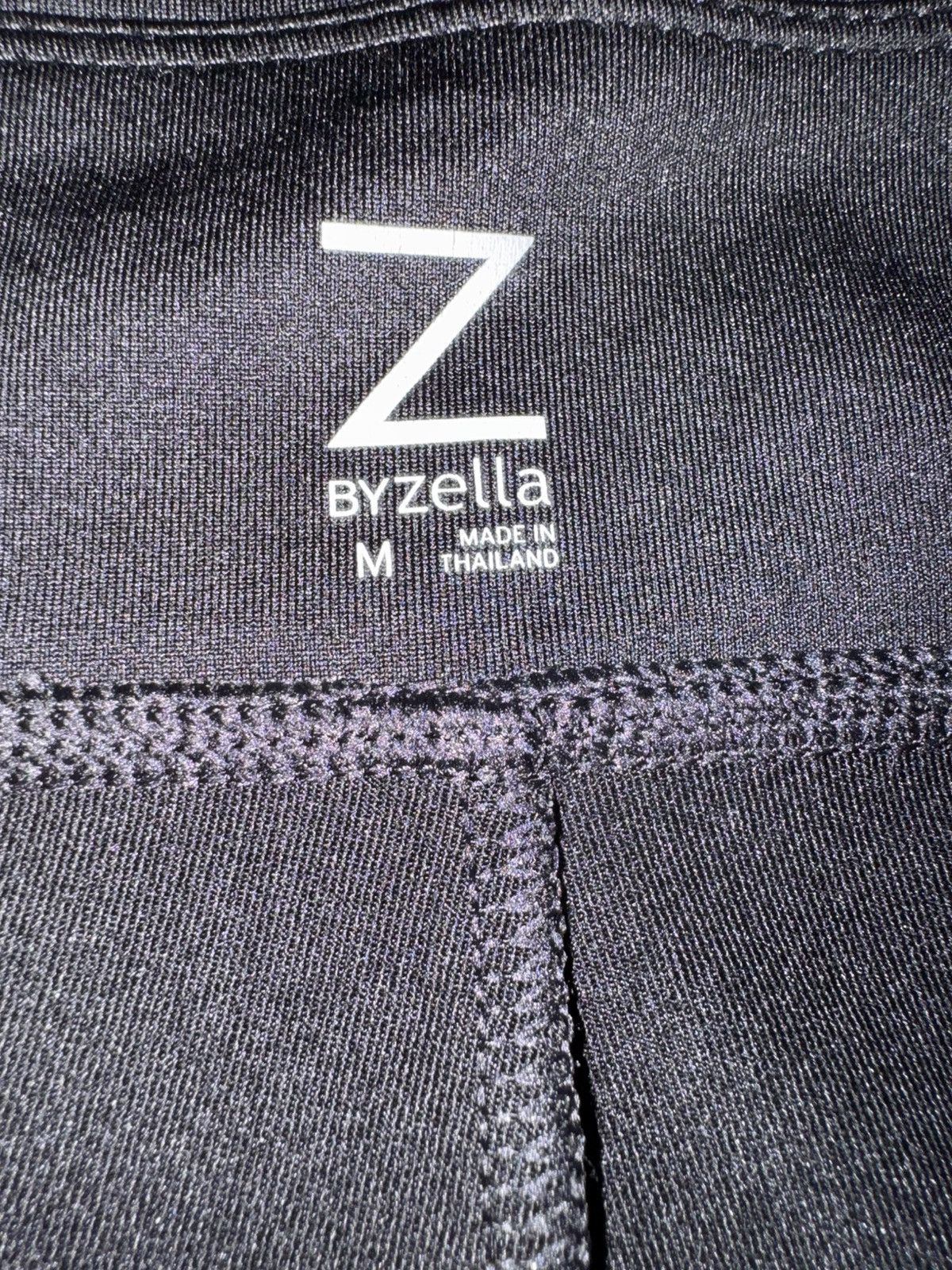 Nordstrom Zella Black Capri Leggings Womens M Athletic Size 30" / US 8 / IT 44 - 3 Thumbnail