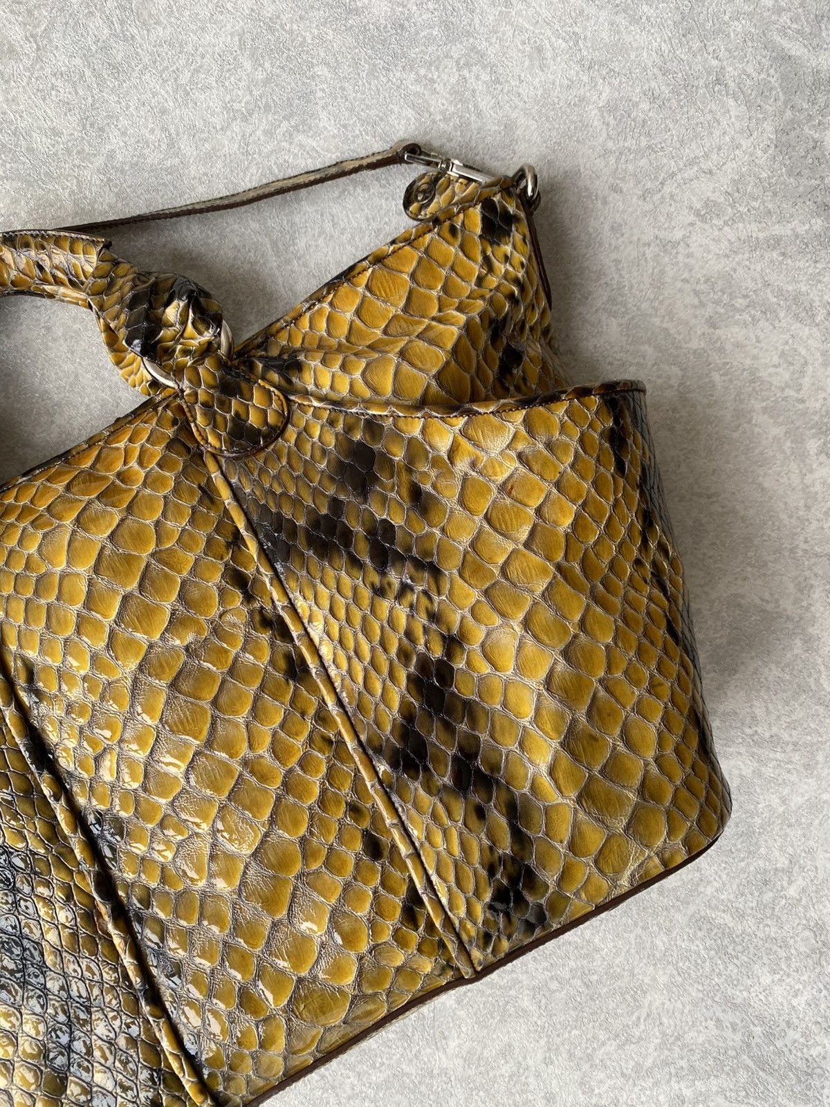 Giorgio Armani Giorgio Armani Python Style Calfskin Shoulder Travel Bag Size ONE SIZE - 7 Thumbnail