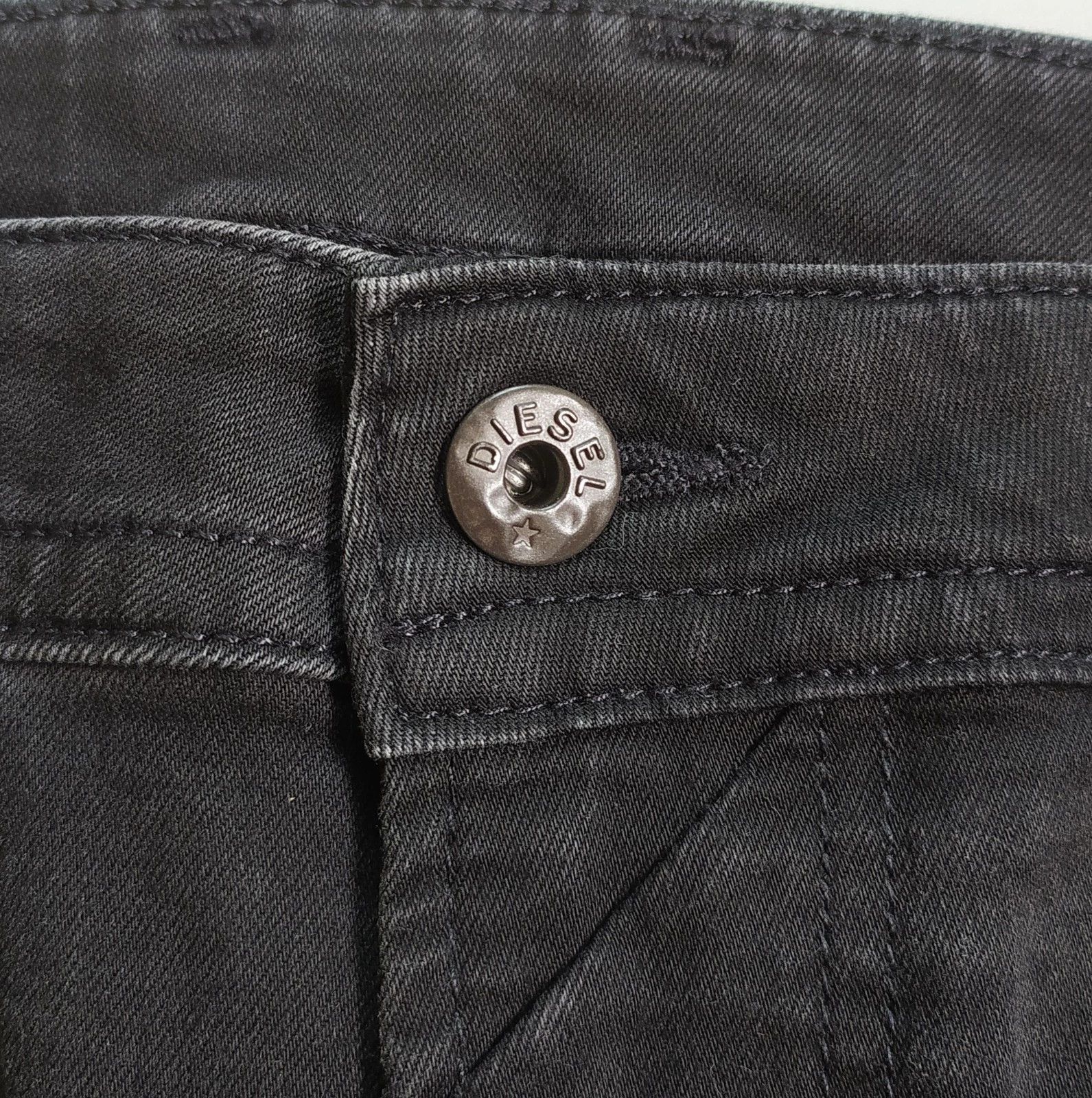Diesel Diesel THOMMER-C L.32 MENS JEANS T/9610 Size US 36 / EU 52 - 3 Thumbnail