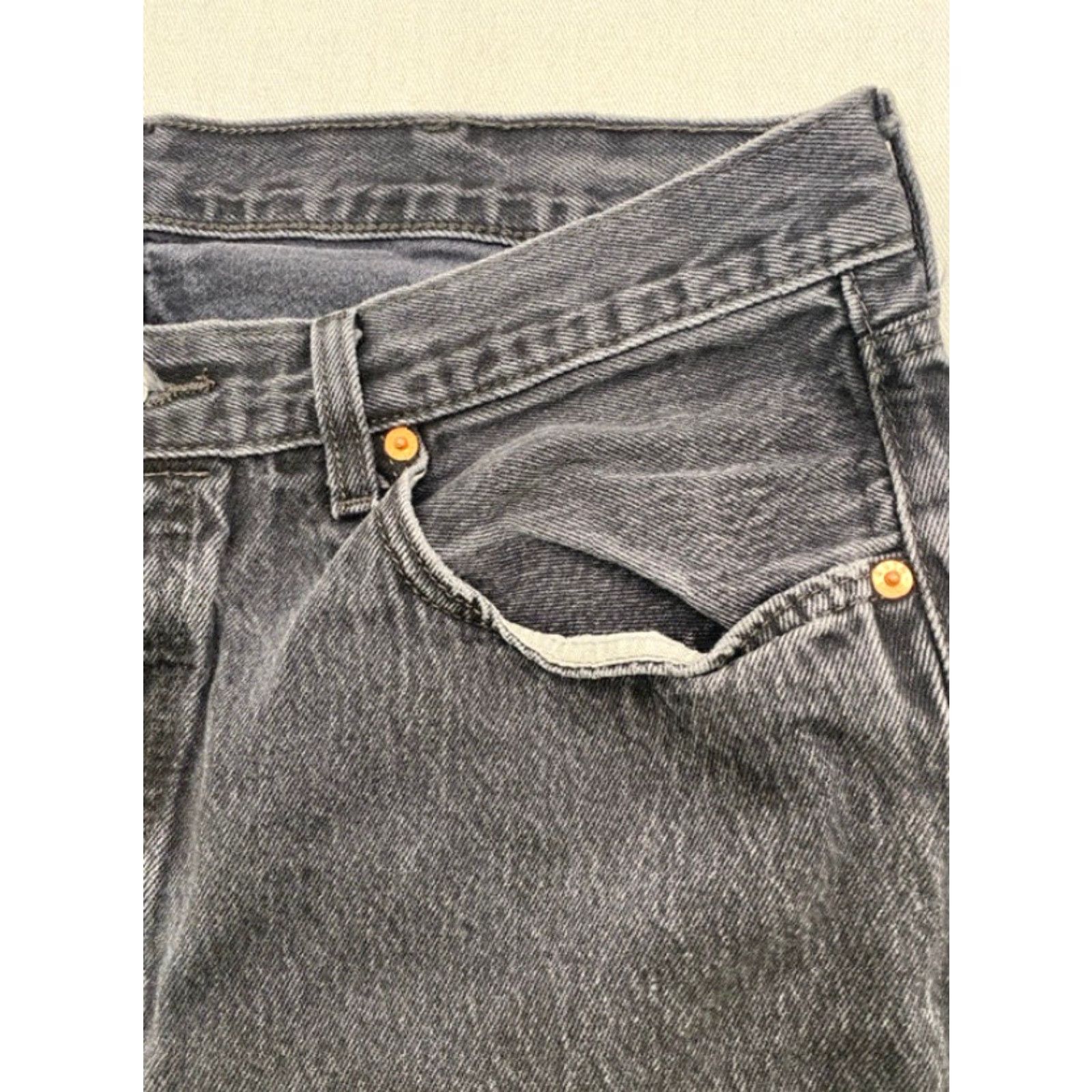 Levi's Levi's 501 Jeans Mens 38 West 30 Inseam Black Denim Button Fly Straight Rise High 501 Series Regular 5-Pocket Denim Cotton Size US 38 / EU 54 - 5 Thumbnail