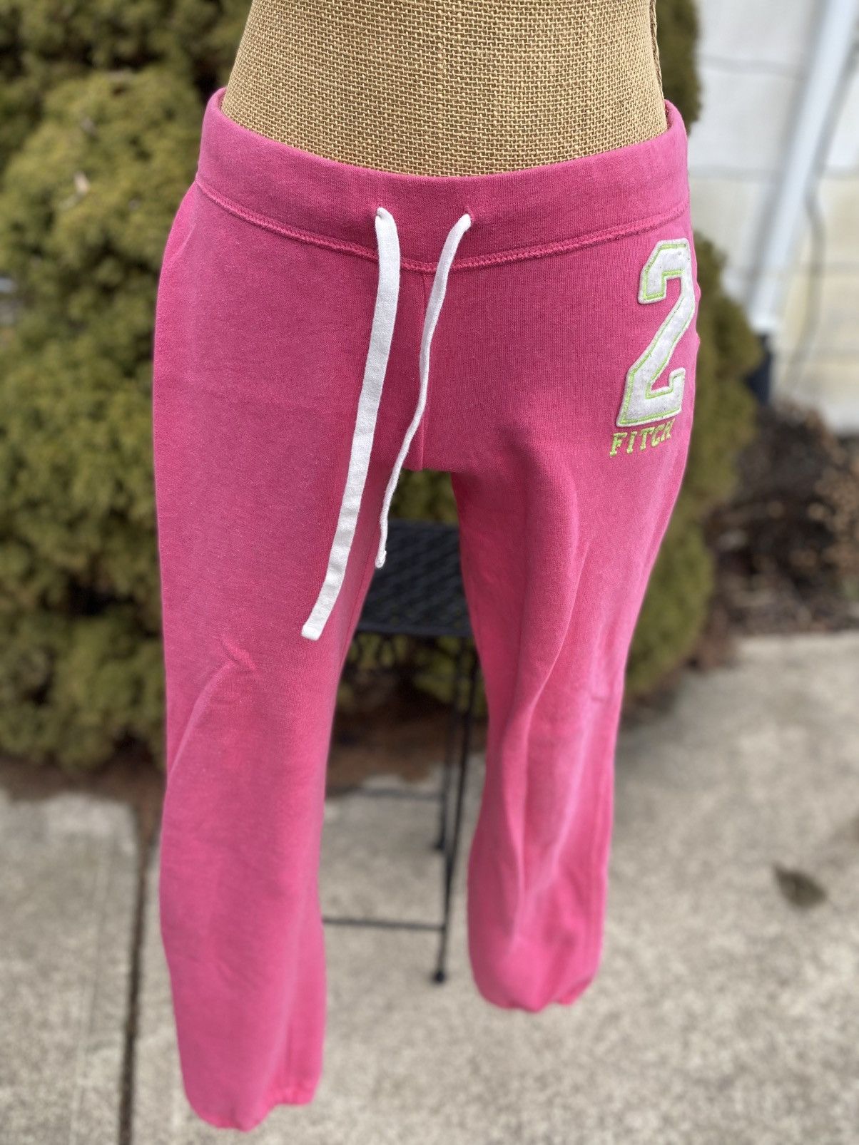 Abercrombie & Fitch Vintage ‘09 Abercrombie & Fitch Jogger Sweatpants Pink S Size 26" / US 2 / IT 38 - 2 Thumbnail