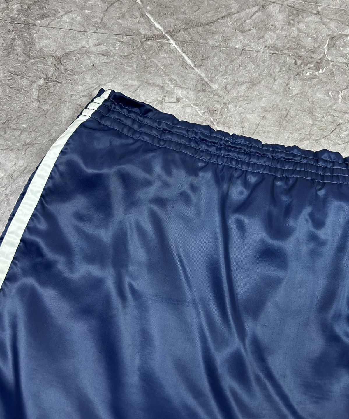 Adidas Adidas vintage shorts made in west Germany Size US 36 / EU 52 - 14 Thumbnail