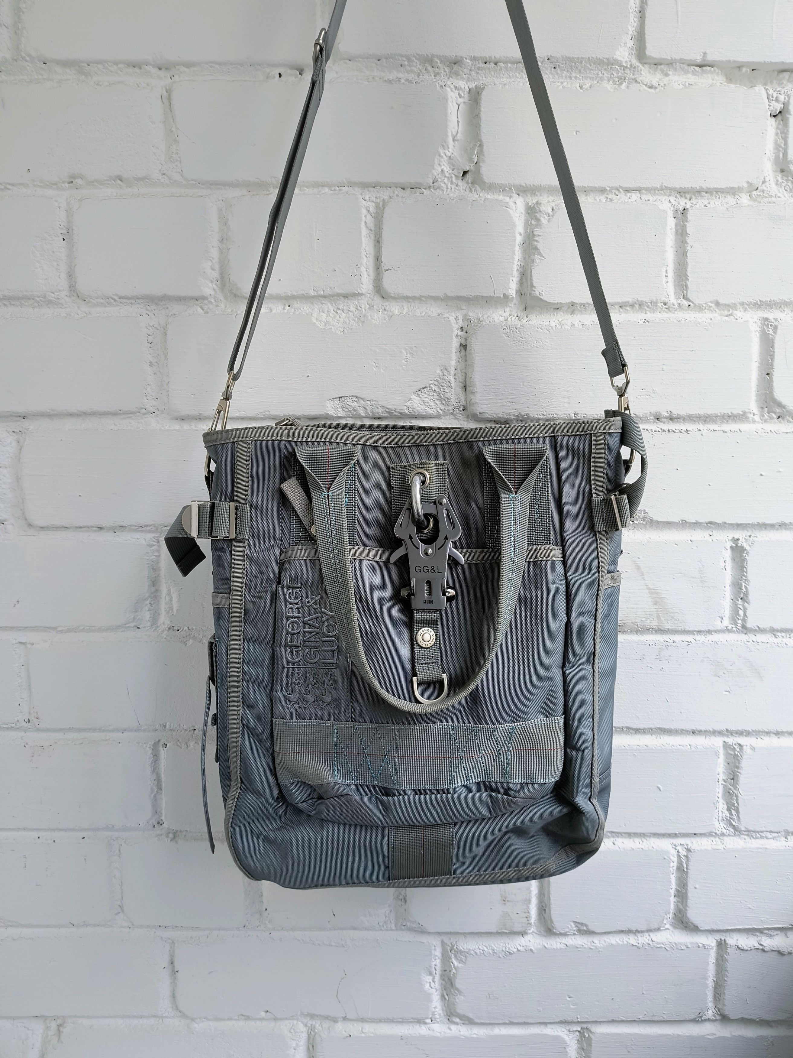 George Gina & Lucy Y2K GGL Little Sushi Shoulders Carabiner Bag Japanese Style Size ONE SIZE - 6 Thumbnail