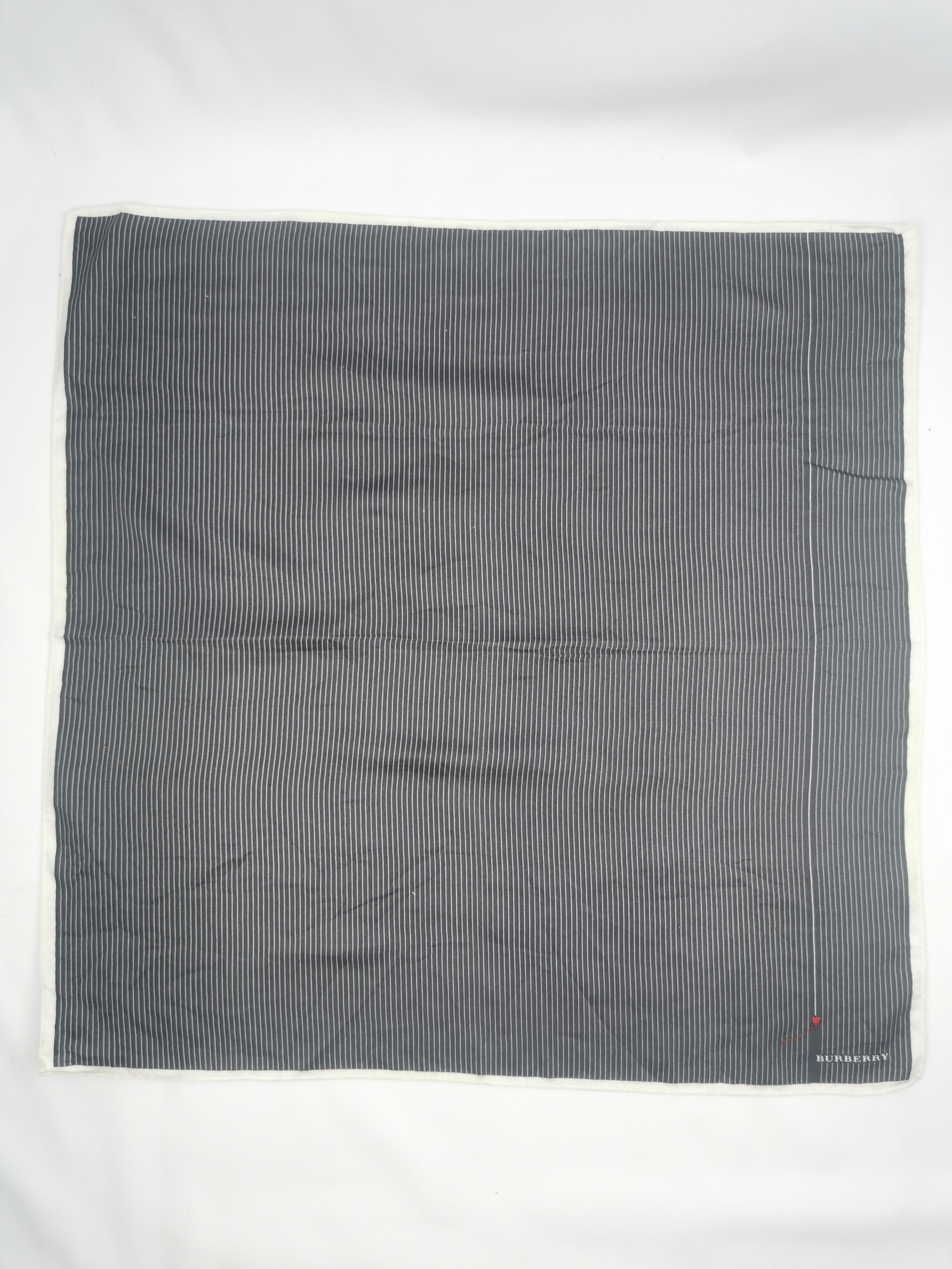 Burberry × Vintage Burberry handkerchief / bandana / neckerchief Size ONE SIZE - 2 Thumbnail
