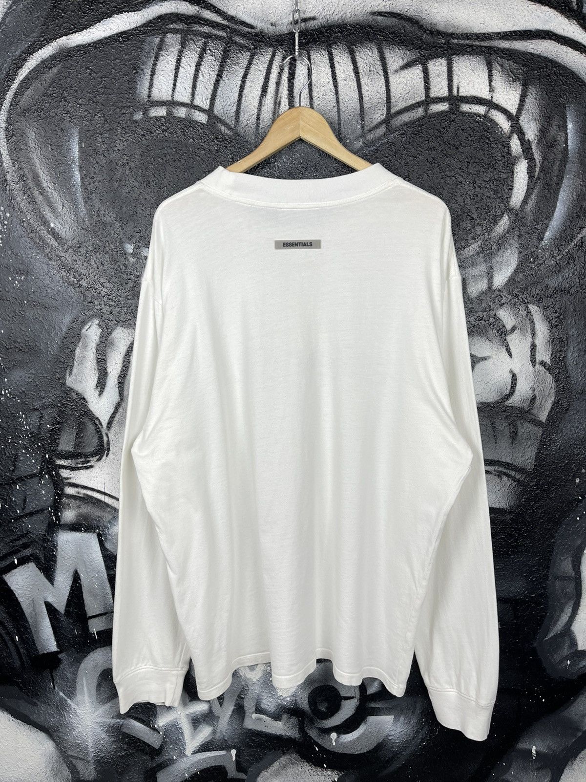 Essentials Essentials Fear Of God White Oversized Long Sleeve T-Shirt L Size US L / EU 52-54 / 3 - 4 Thumbnail