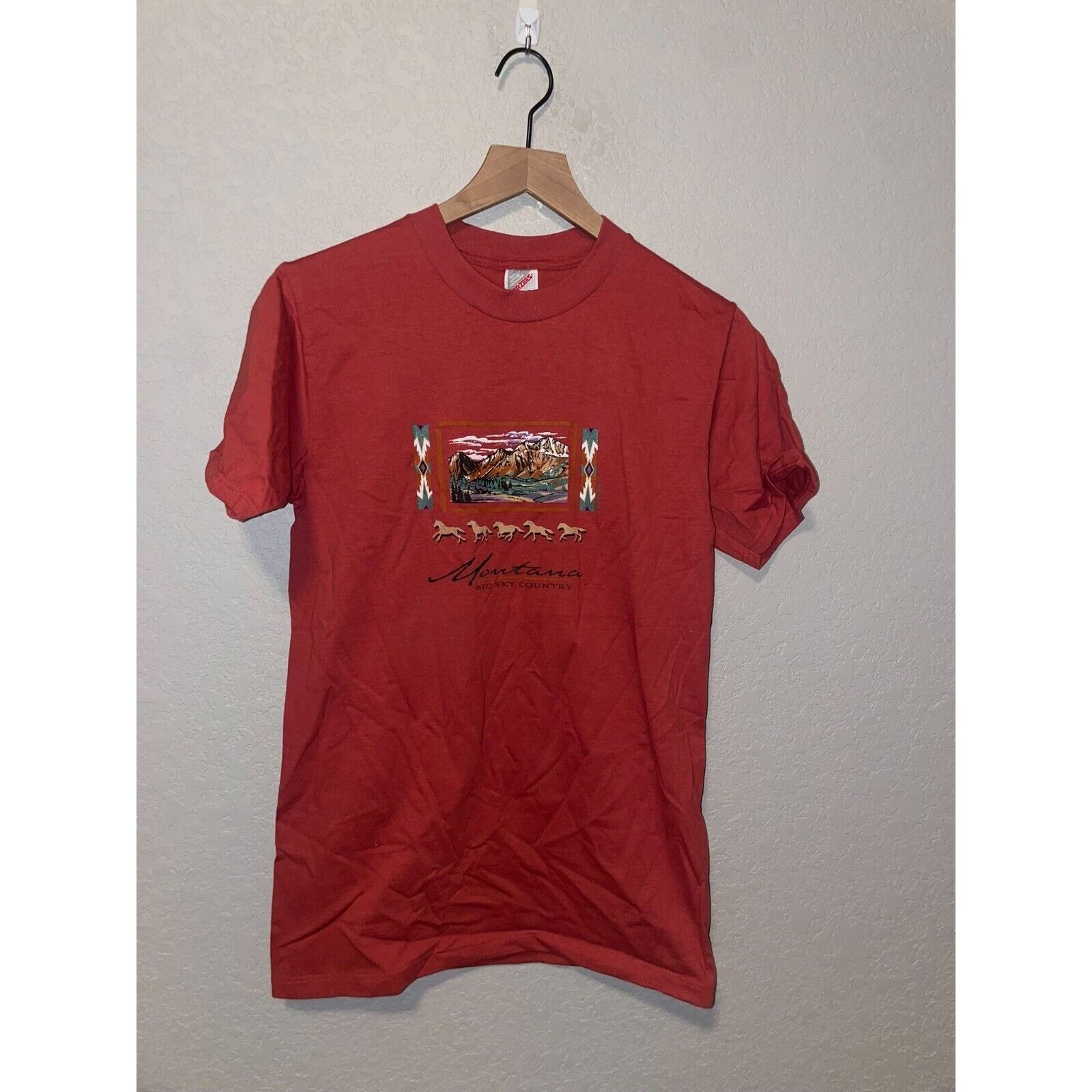 Jerzees Vintage Montana Big Sky Country Shirt Red Tee 90s VTG Small Size US S / EU 44-46 / 1 - 1 Thumbnail