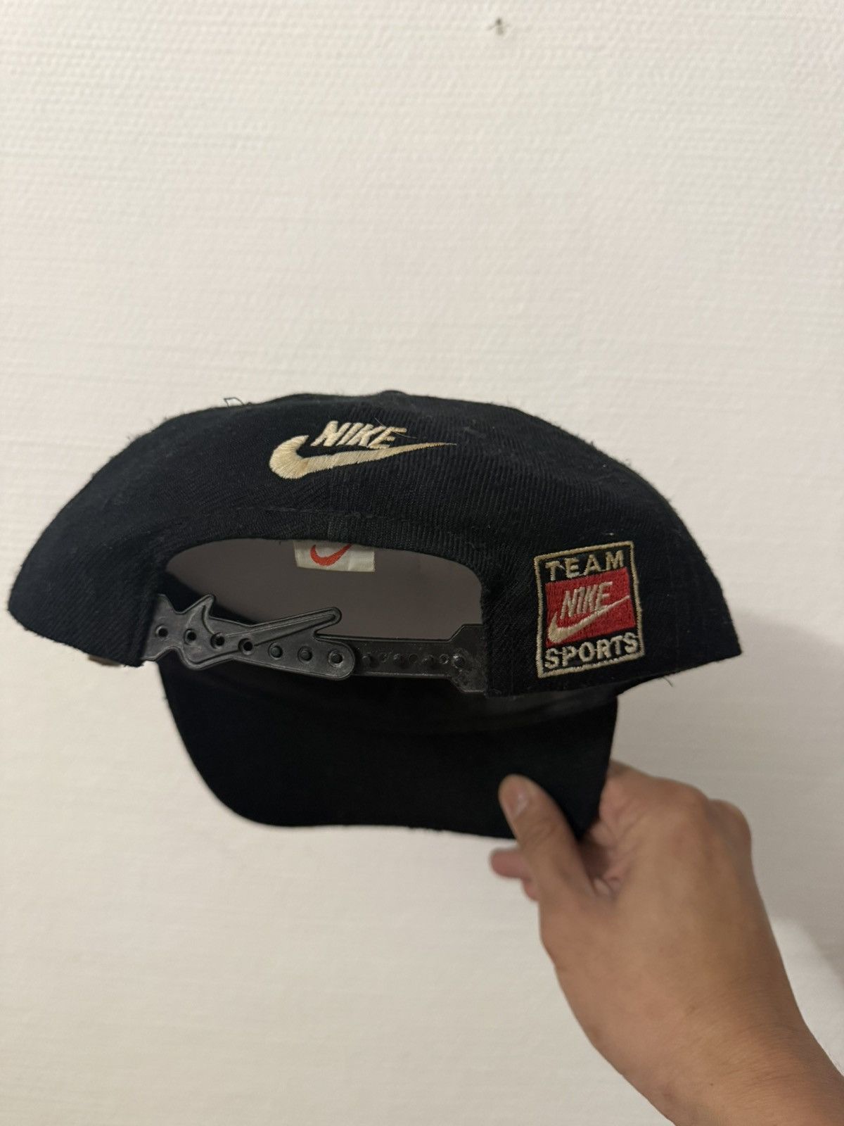 Nike Vintage Nike X Tazzmanian 90s snapback Size ONE SIZE - 2 Thumbnail
