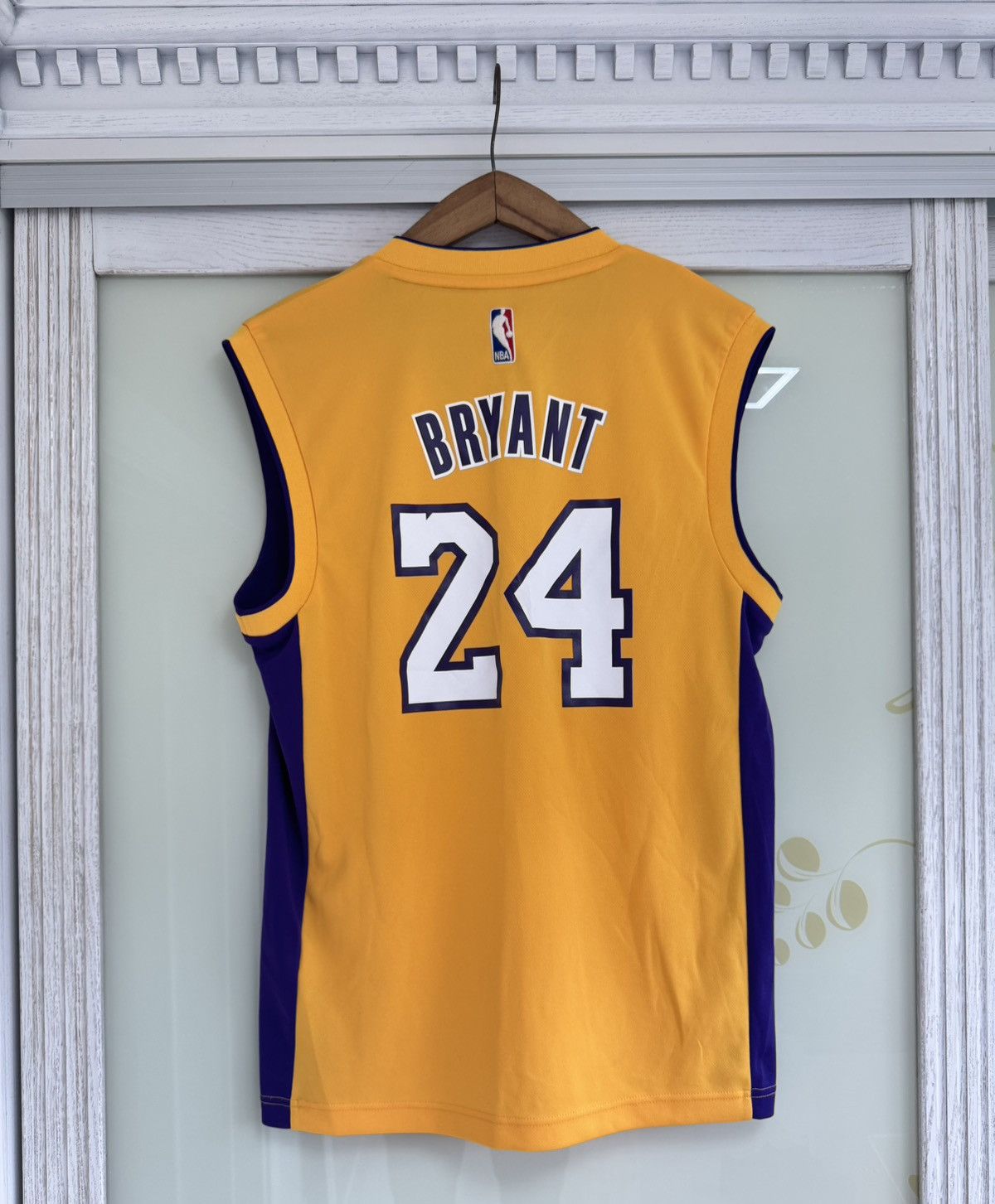 Adidas Kobe Bryant #24 Los Angeles Lakers Basketball Jersey NBA Kit Size US S / EU 44-46 / 1 - 2 Thumbnail