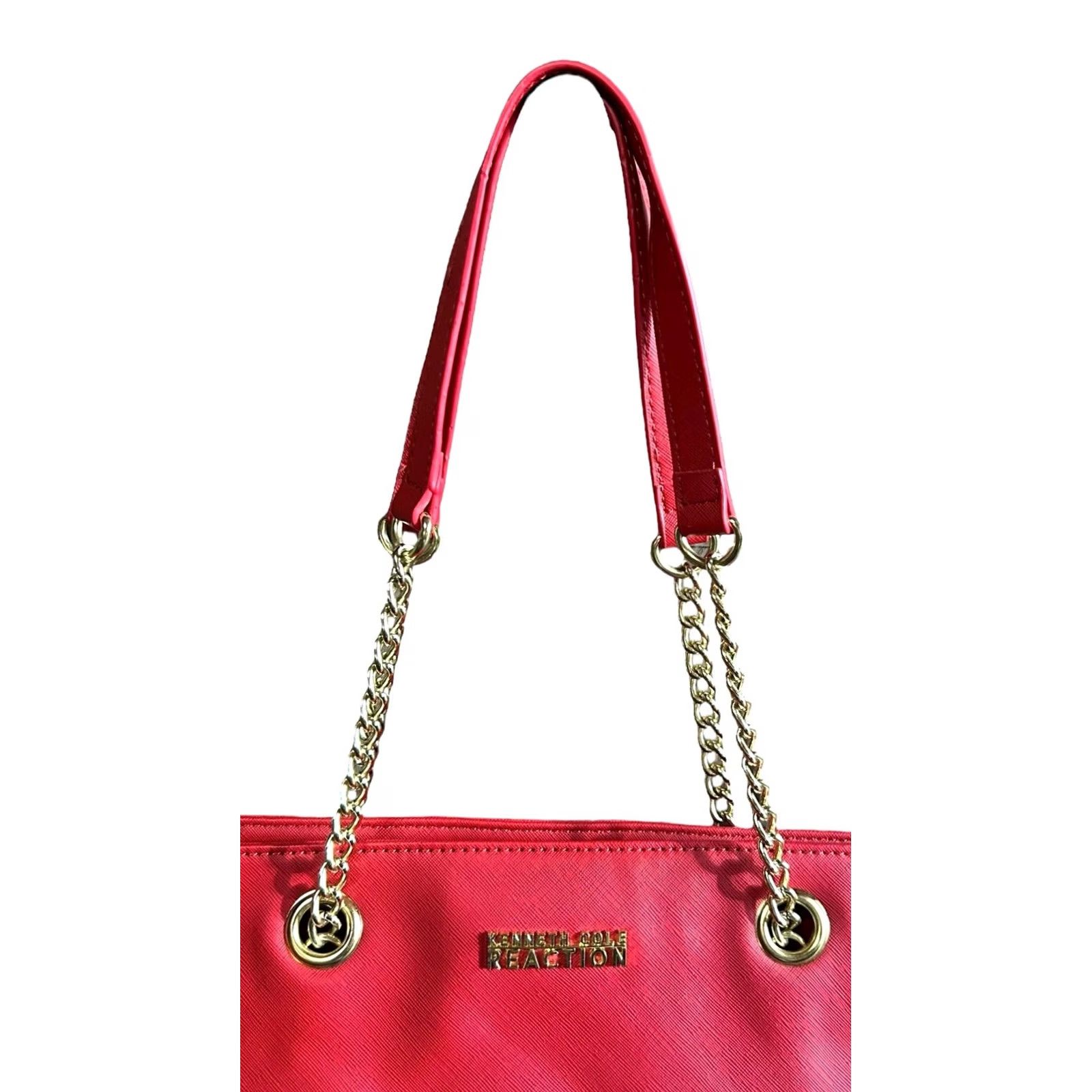 Kenneth Cole KENNETH COLE REACTION Red Shoulder Hand Bag Women's Purse Chain Handles Tote Size ONE SIZE - 5 Thumbnail