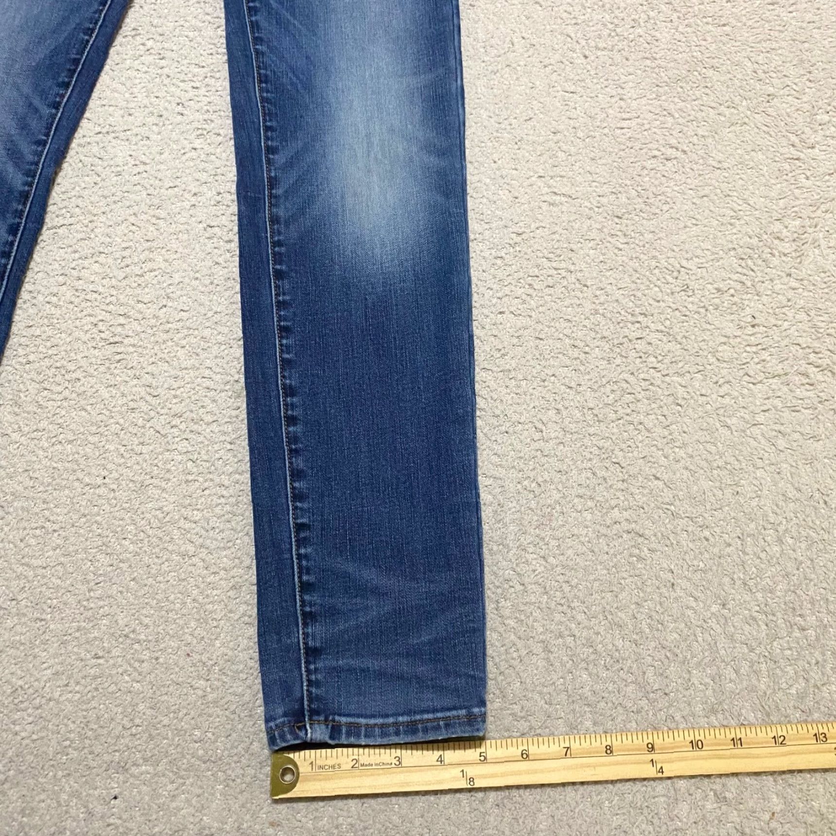 American Eagle Outfitters American Eagle Mens Jeans 29x32 Blue Denim Medium Wash Skinny Low Rise Shirt? Size US 27 - 5 Thumbnail