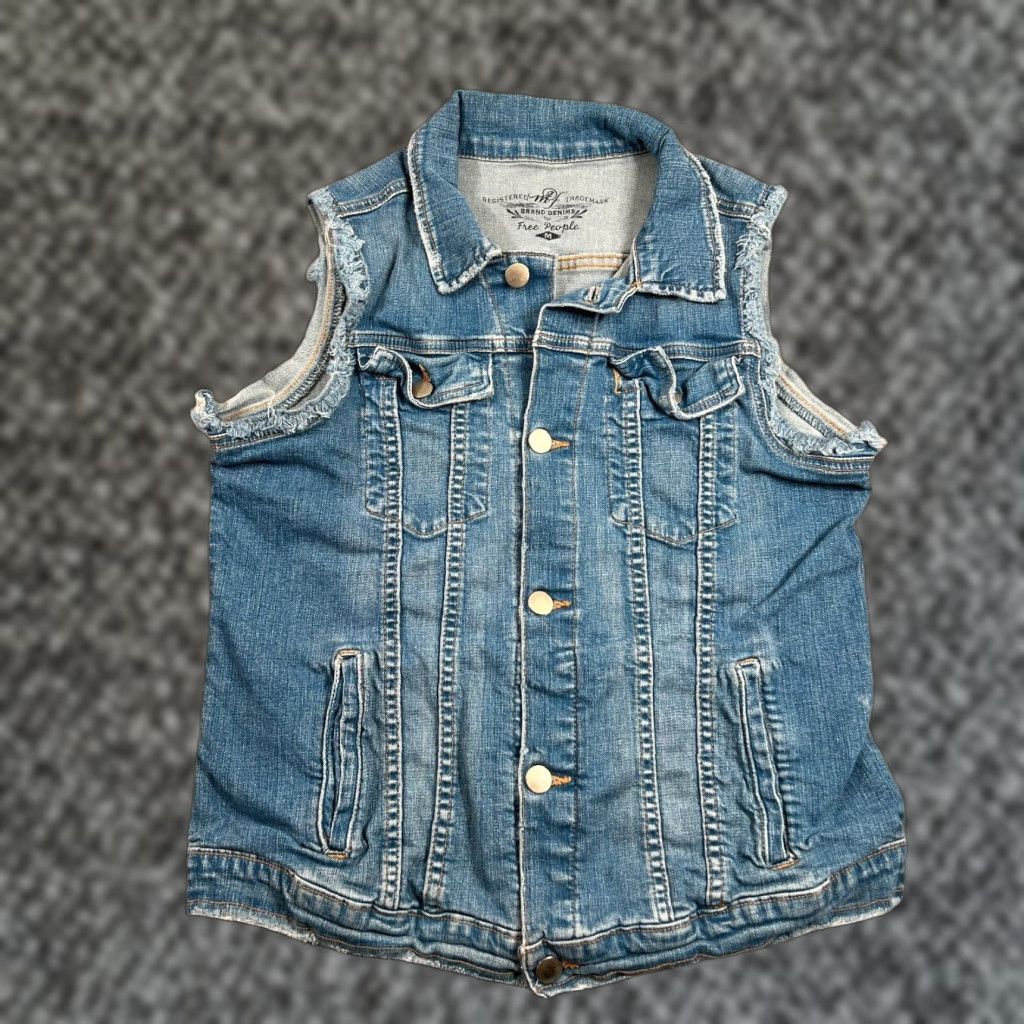 Free People Free People Vest Womens Button Down Raw Hem Denim Blue Size M Size M / US 6-8 / IT 42-44 - 1 Thumbnail