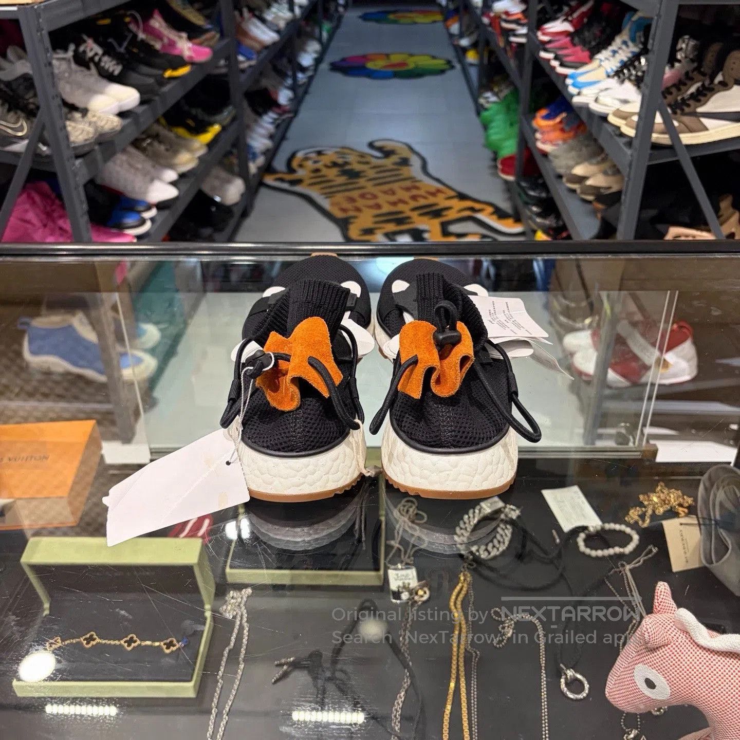 Alexander Wang Alexander Wang x Adidas Run Black. Size US 6 / EU 39 - 3 Thumbnail