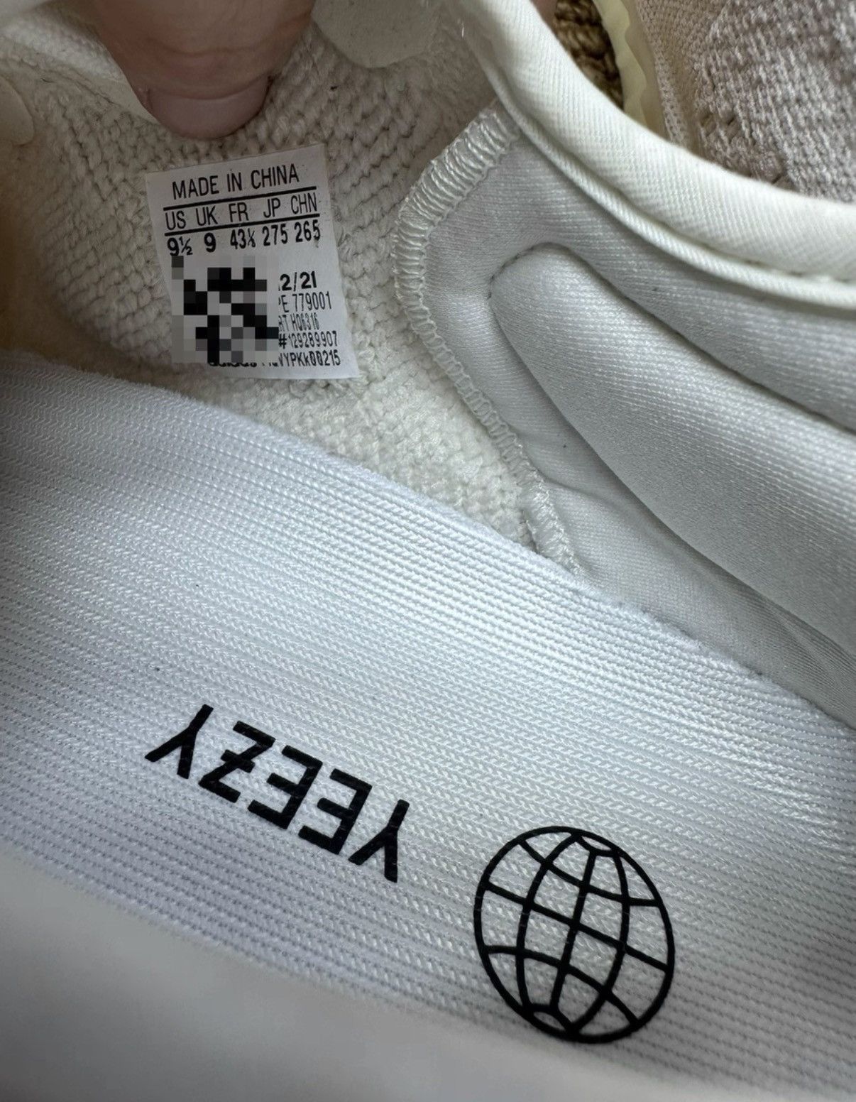 Adidas Adidas Yeezy 350 Bone 2.0 HQ6316 K37 Size US 9 / EU 42 - 4 Thumbnail