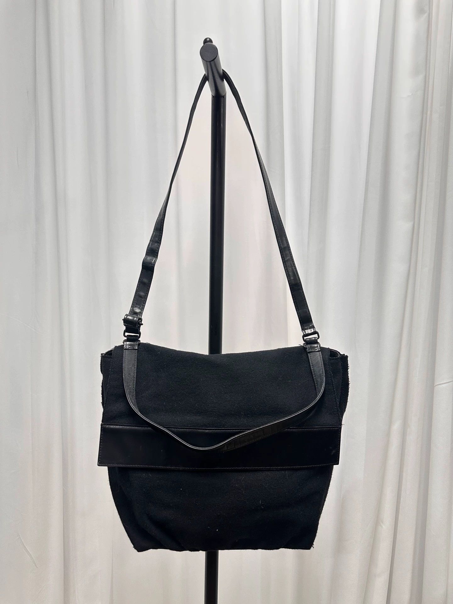Yohji Yamamoto Yohji Yamamoto Calfskin Wool Tweed Tote Panels Size ONE SIZE - 1 Thumbnail