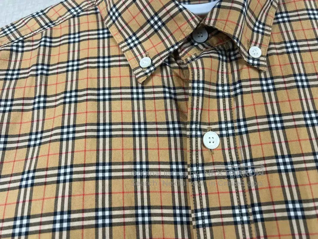 Burberry Burberry Men's Yellow Cotton Shirt. Size US S / EU 44-46 / 1 - 2 Thumbnail