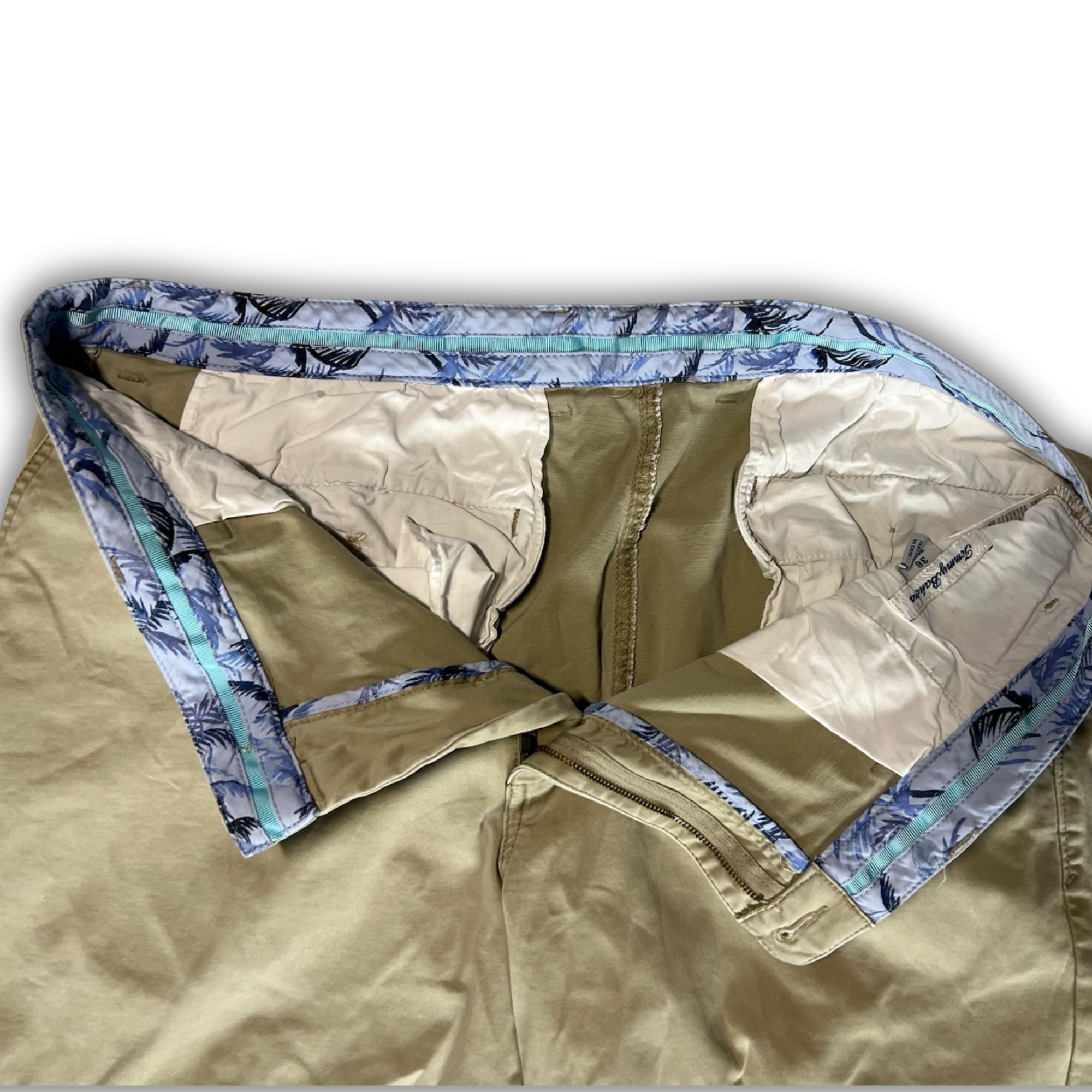 Tommy Bahama Tommy Bahama Mens Beige Bermuda Shorts Size 38" Cotton Blend Size US 38 / EU 54 - 5 Thumbnail