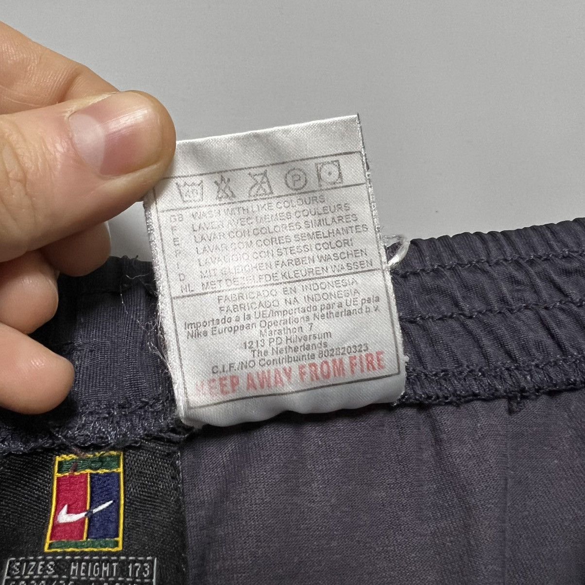 If Six Was Nine × Nike × Vintage Vintage Nike Court Shorts men’s Size US 30 / EU 46 - 11 Thumbnail