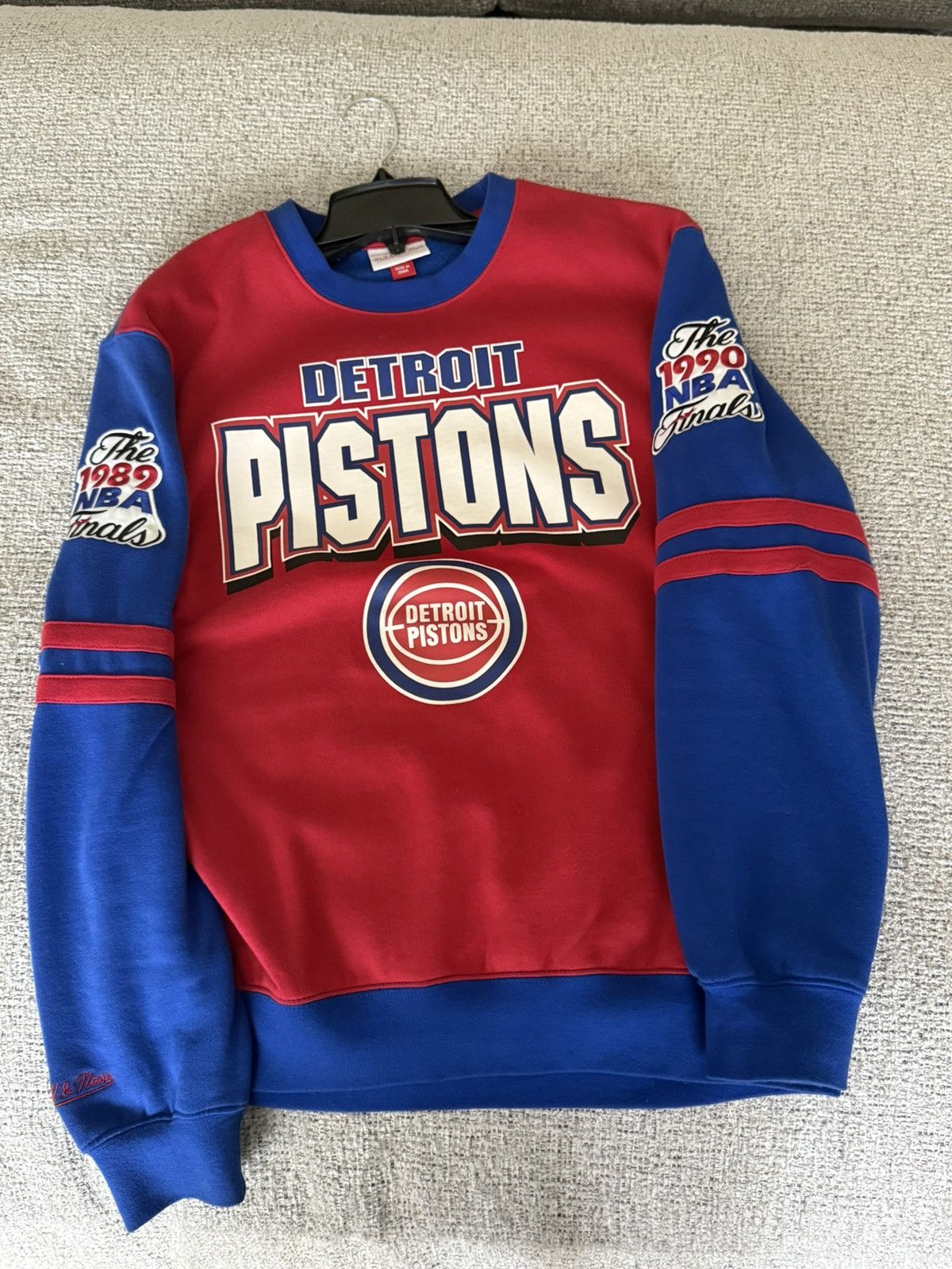 Mitchell & Ness Piston vintage championship/final crewneck Size US M / EU 48-50 / 2 - 4 Thumbnail
