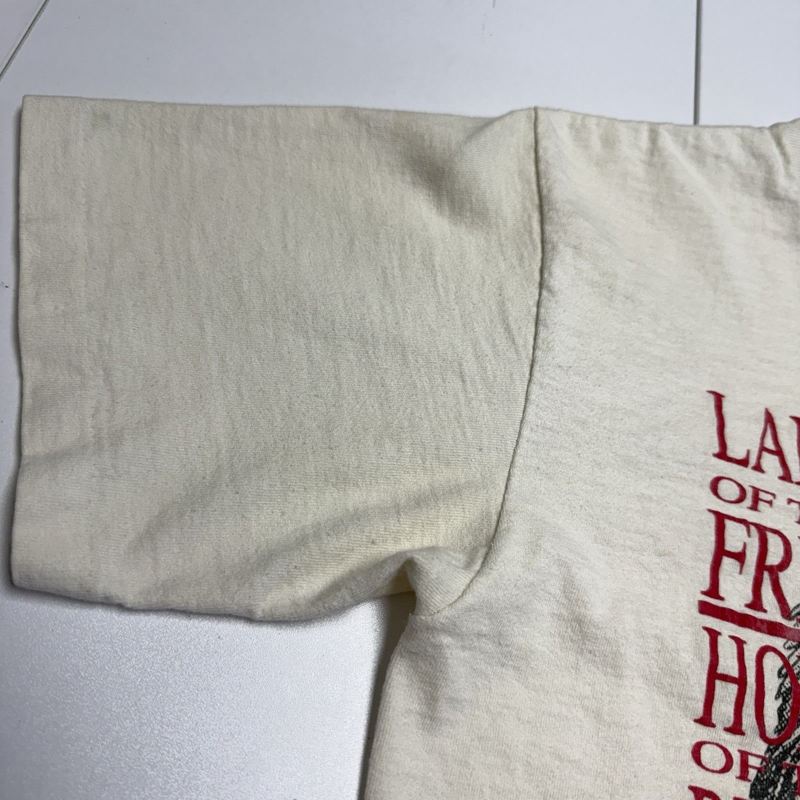 Vintage Vintage American Flag Blad Eagle T Shirt Mens M 18x27.5 USA Size US M / EU 48-50 / 2 - 4 Thumbnail