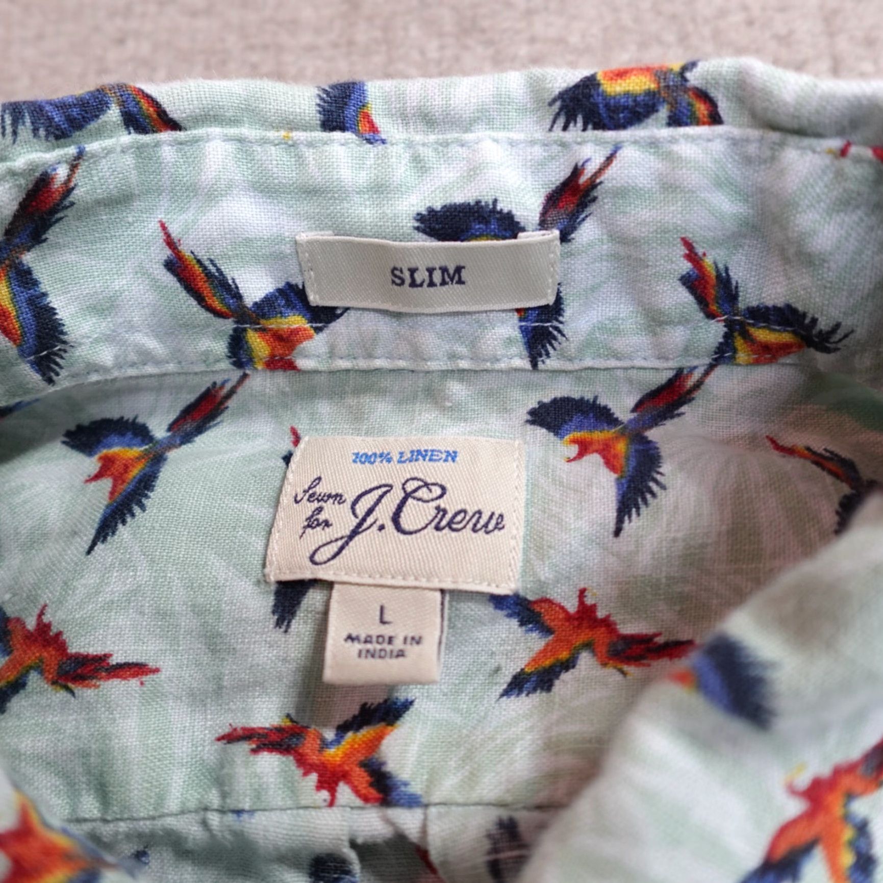 J.Crew J.Crew Shirt Large Blue Linen All Over Parrots Slim Button-Up Short Sleeve Mens 100% Linen Blue Geometric Pattern Regular Size L Size US L / EU 52-54 / 3 - 5 Thumbnail