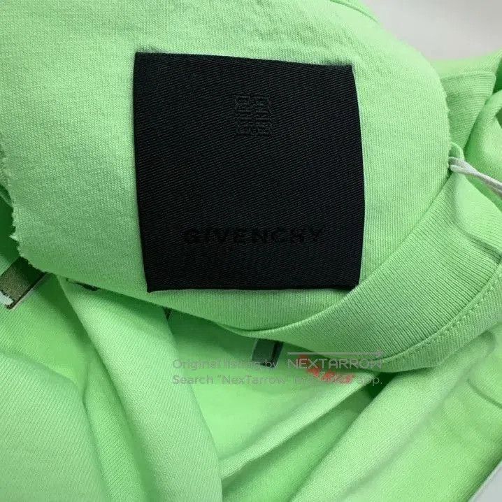 Givenchy Givenchy Logo Print Crew Neck Short Sleeve T-Shirt. Size US XXS / EU 40 - 4 Thumbnail