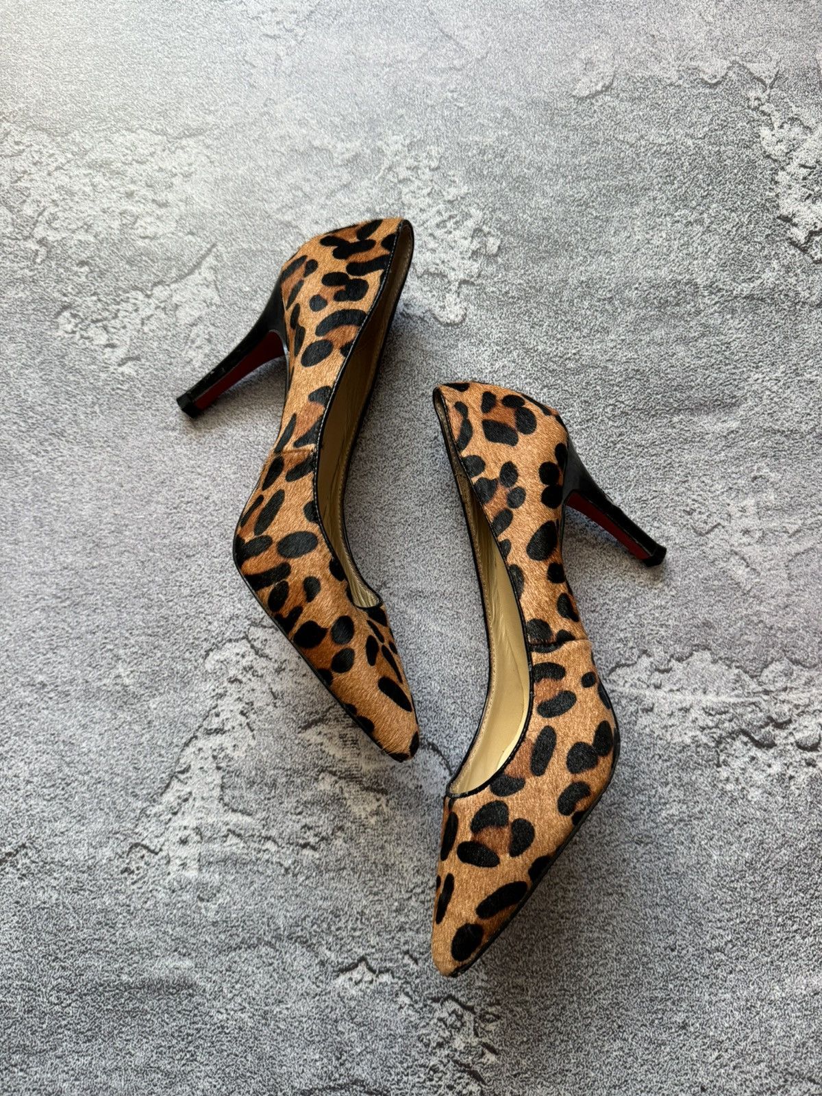 Christian Louboutin Christian Louboutin 37 leopard 🐆 heels 👠 shoes high Size US 7 / IT 37 - 6 Thumbnail