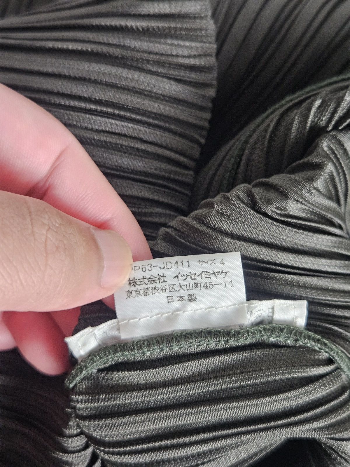 Pleats Please Issey Miyake Pleats Please Issey Miyake plissé shirt Size S / US 4 / IT 40 - 5 Thumbnail