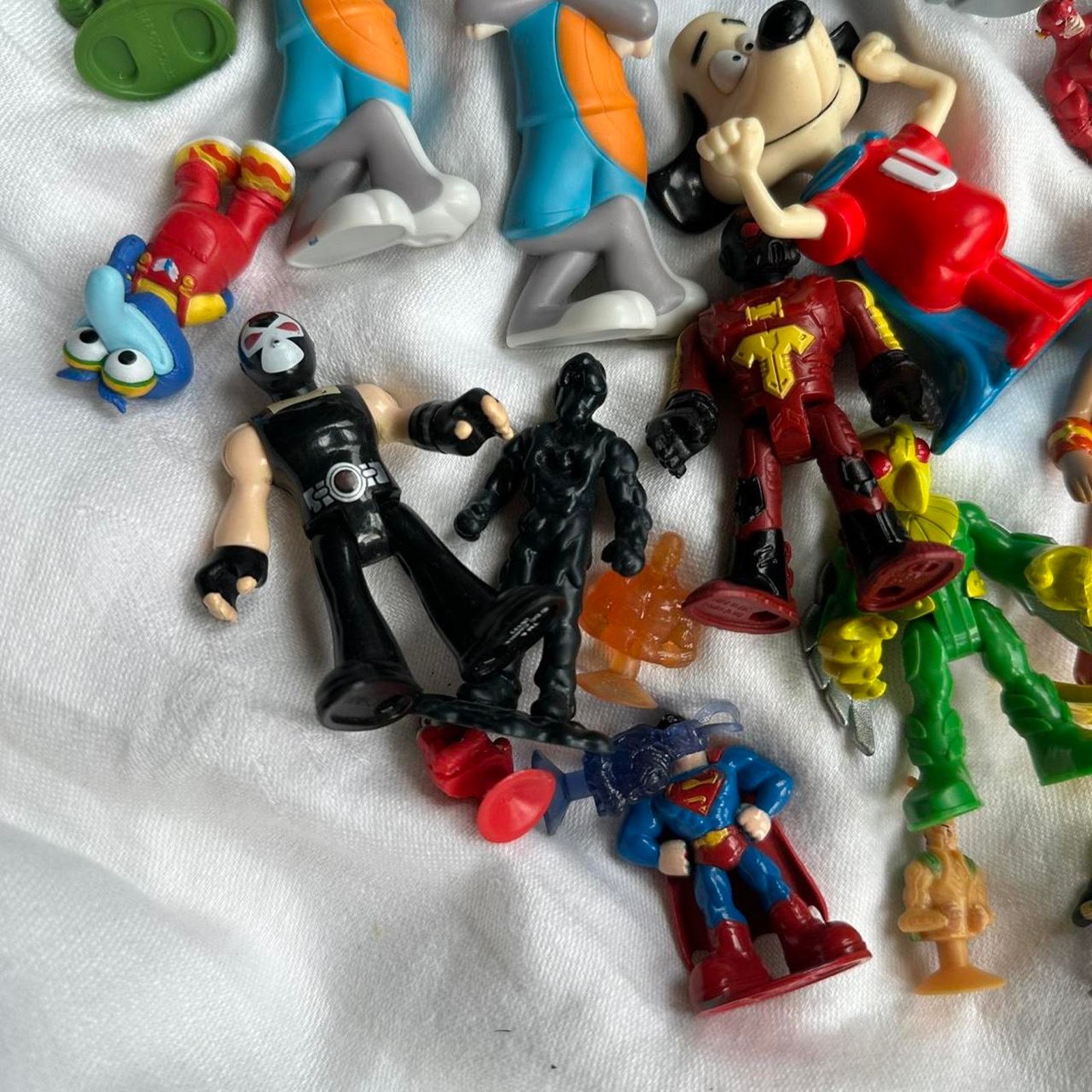 Vintage Vintage 90s Disney Marvel DC Plastic Toy Figure Lot Bundle Size ONE SIZE - 4 Thumbnail
