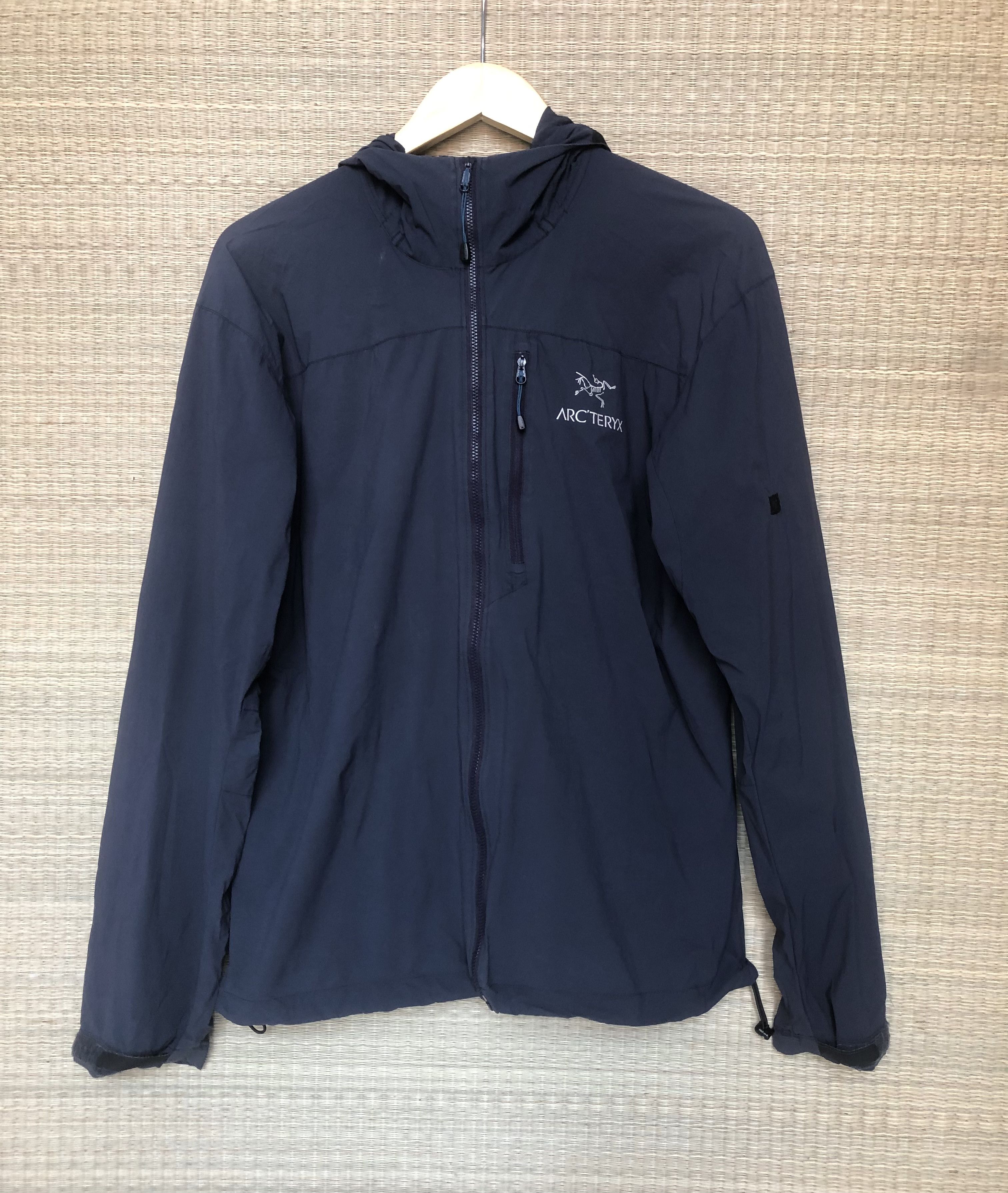 Arc'teryx navy windbreaker Size US M / EU 48-50 / 2 - 1 Thumbnail