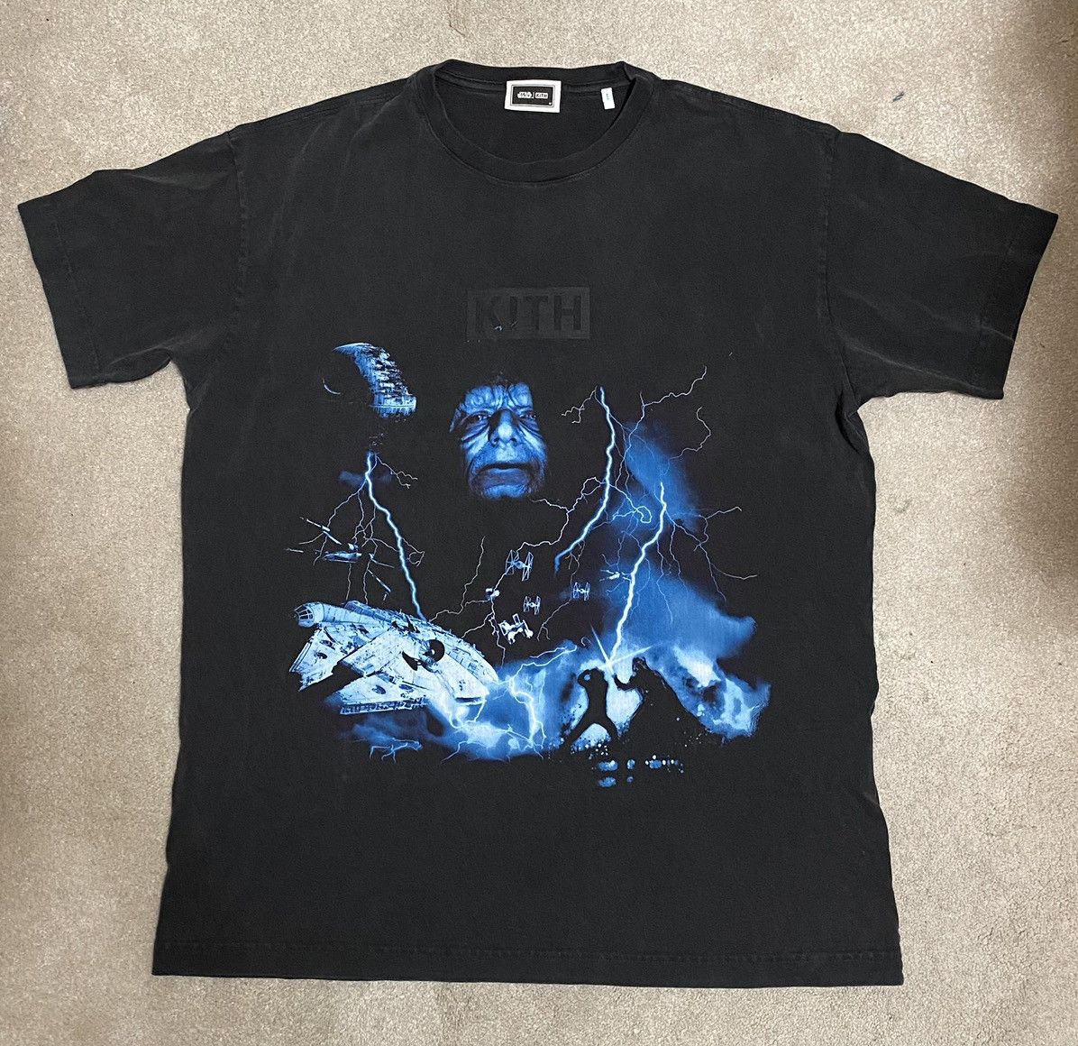 Kith × Star Wars EMPEROR VINTAGE TEE (M) - KITH STAR WARS | Grailed 