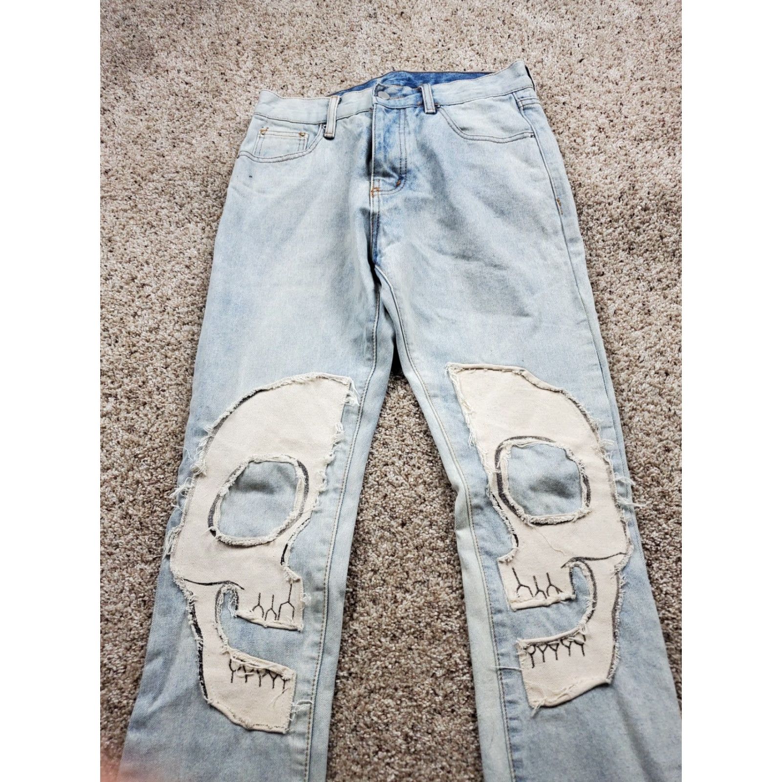 MNML mnml Jeans Mens 30 Distressed Skull Patch Straight Leg Frayed Hem Denim 30x31 Blue Painters? Size US 30 / EU 46 - 3 Thumbnail
