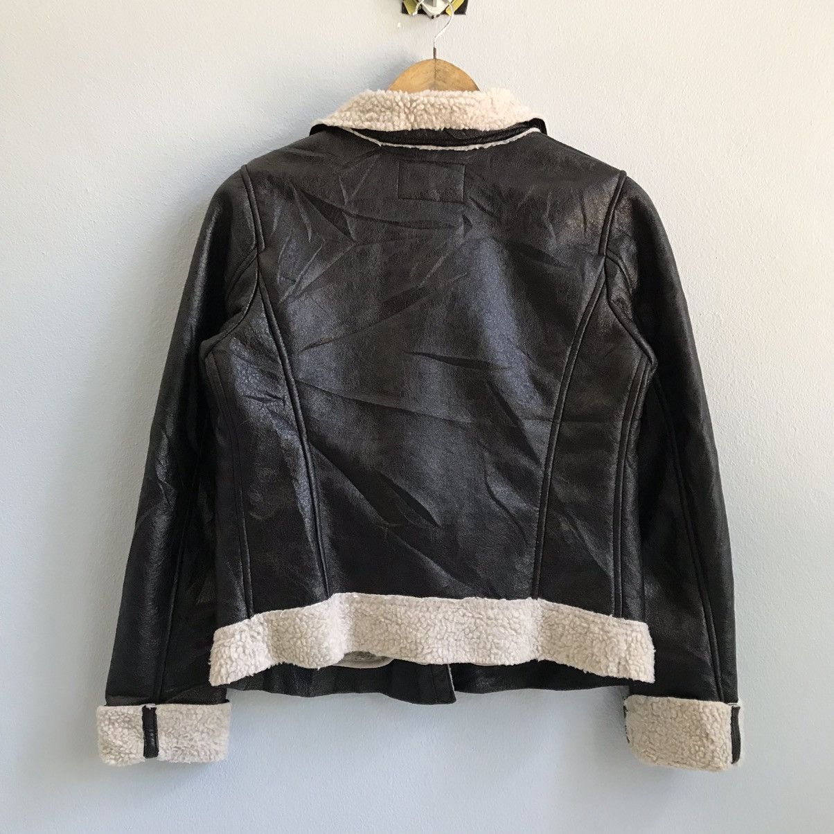 Designer × GU × Lemaire Synthetic Neo Leather uniqlo peacoat jacket wool lining Size US S / EU 44-46 / 1 - 3 Thumbnail